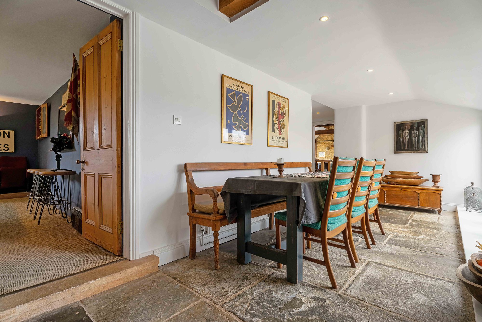 4 bed barn conversion for sale in Sutton Under Brailes, Banbury, OX15 16