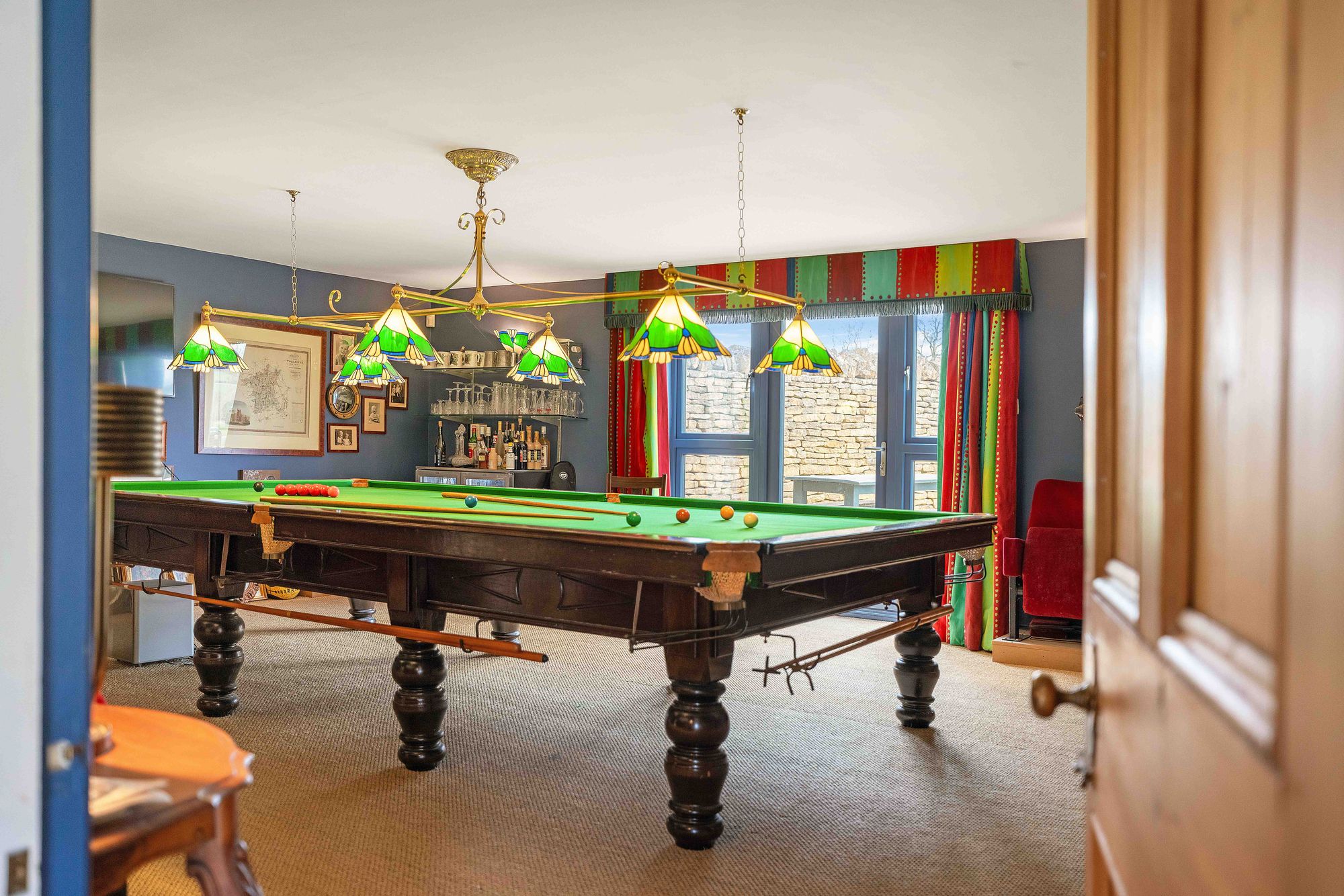 4 bed barn conversion for sale in Sutton Under Brailes, Banbury, OX15 9