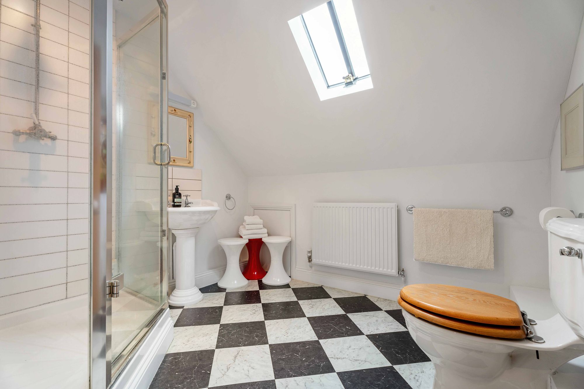 4 bed barn conversion for sale in Sutton Under Brailes, Banbury, OX15 29