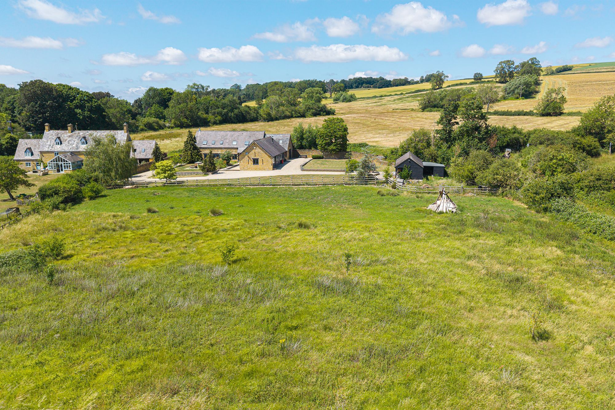 4 bed barn conversion for sale in Sutton Under Brailes, Banbury, OX15 36