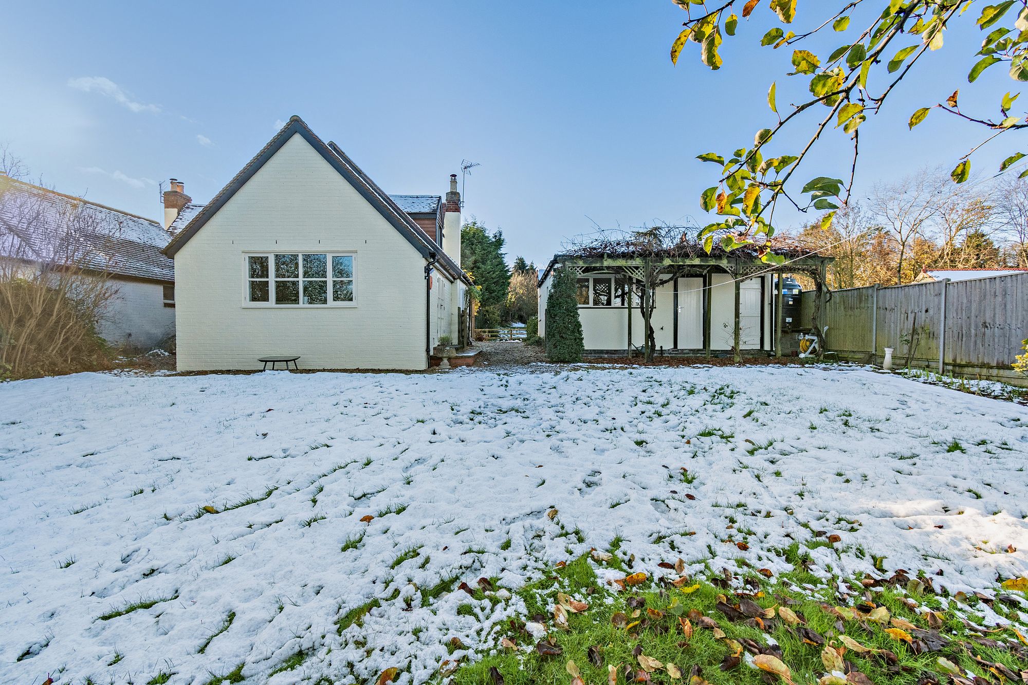 4 bed link detached house for sale in Sinton Green, Worcester  - Property Image 29