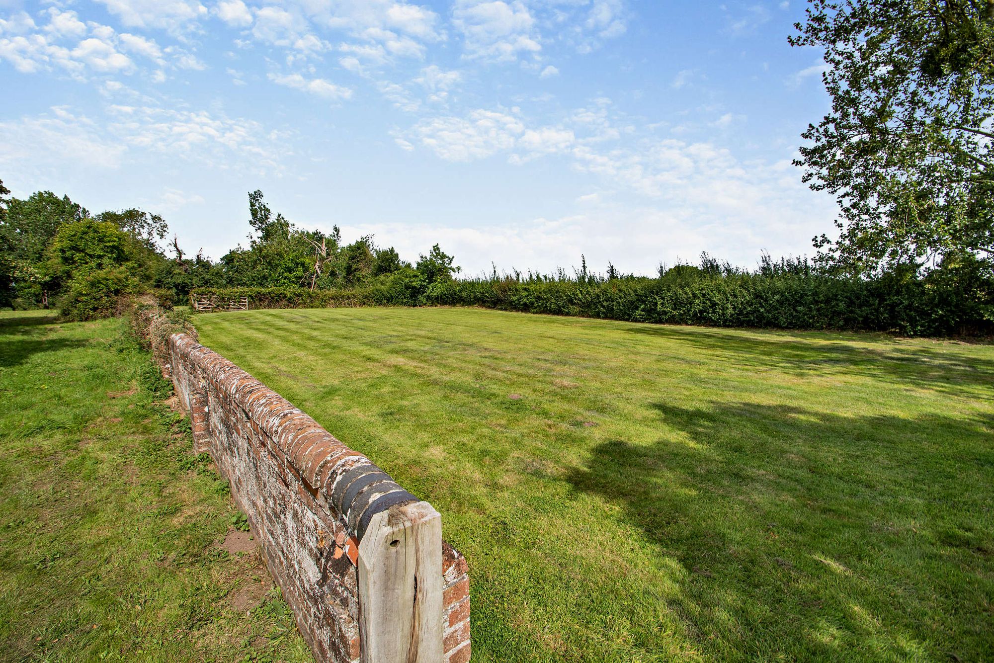 6 bed detached house for sale in Cutnall Green, Droitwich  - Property Image 35