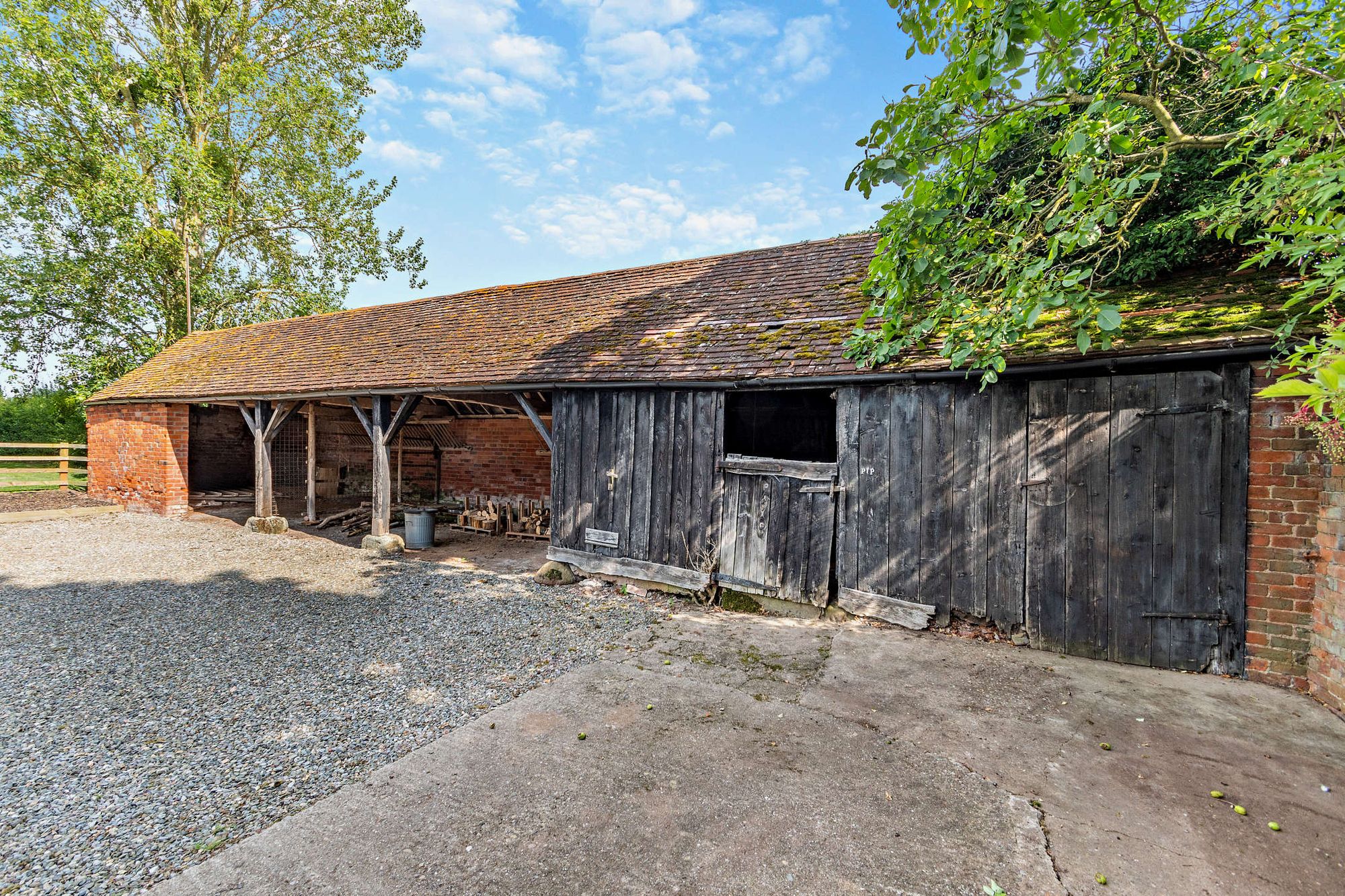 6 bed detached house for sale in Cutnall Green, Droitwich, WR9 37