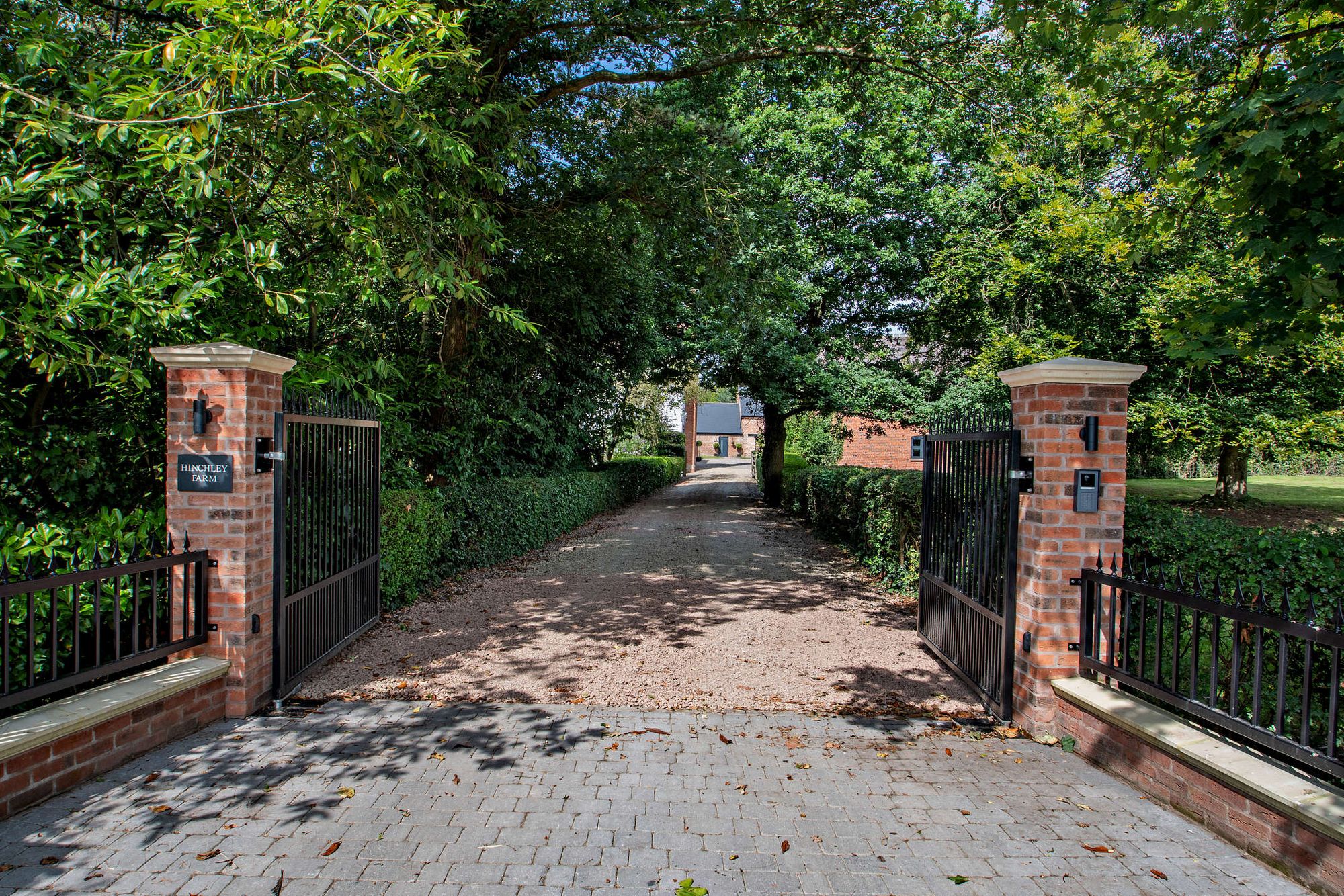 6 bed detached house for sale in Cutnall Green, Droitwich  - Property Image 25