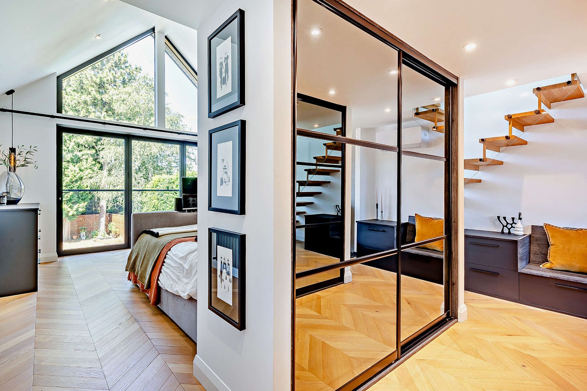 5 bed detached house for sale in Hagley Close, Hagley, DY9 20