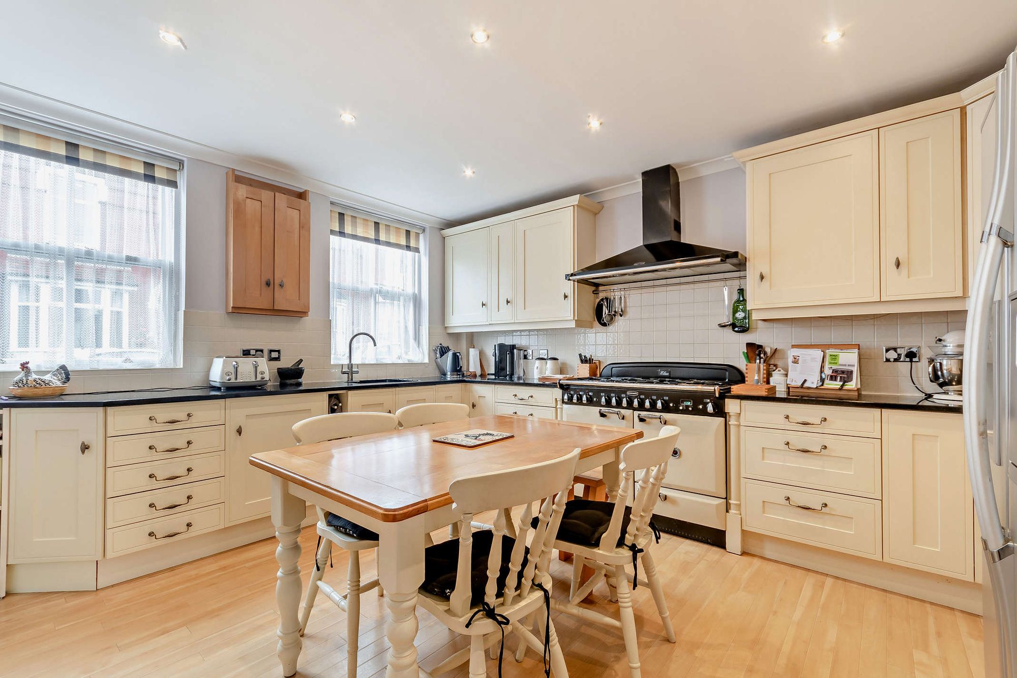 4 bed detached house for sale in Duncombe Street, Stourbridge, DY8  - Property Image 2