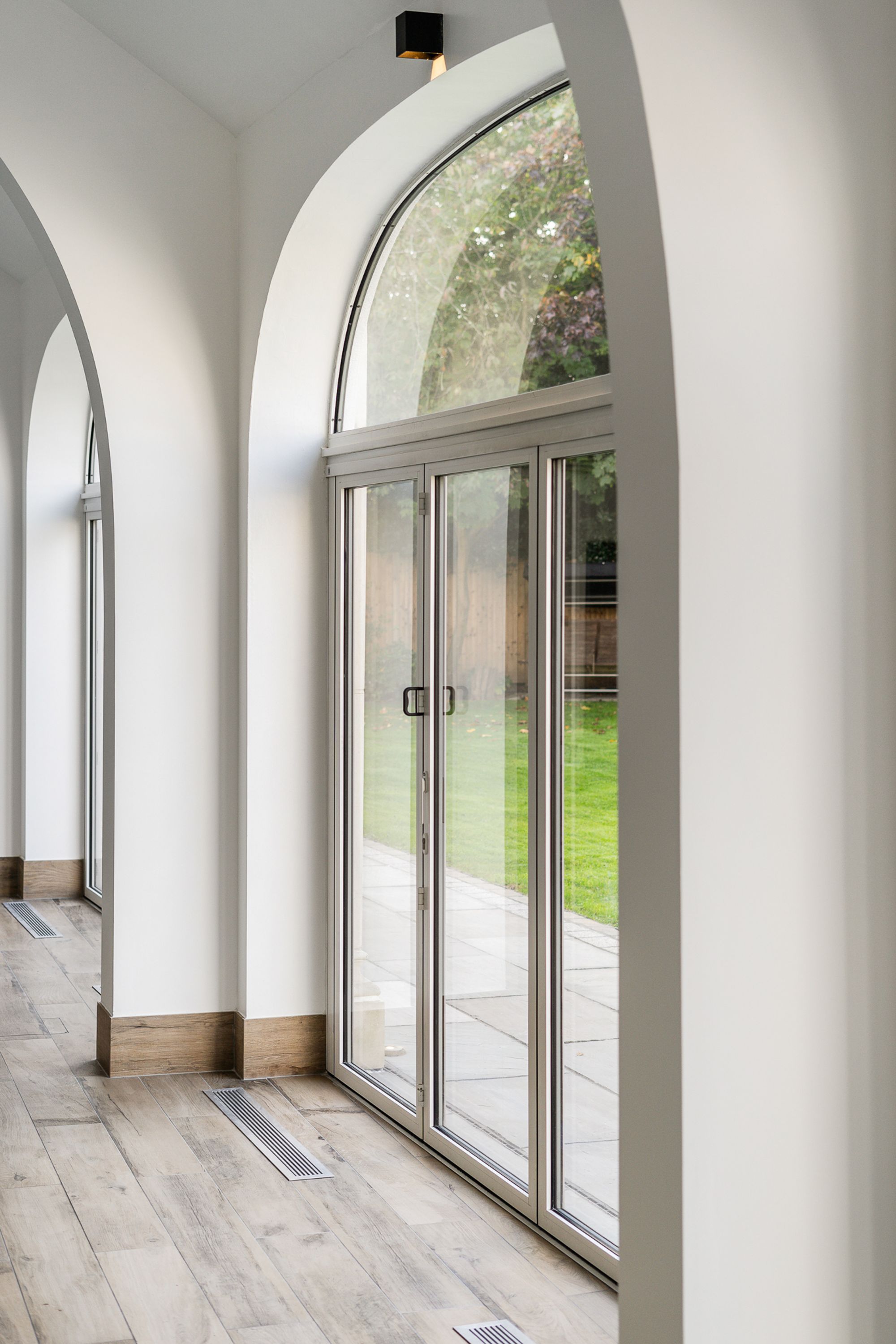 6 bed detached house for sale in Windmill Lane, Barnet, EN5 32