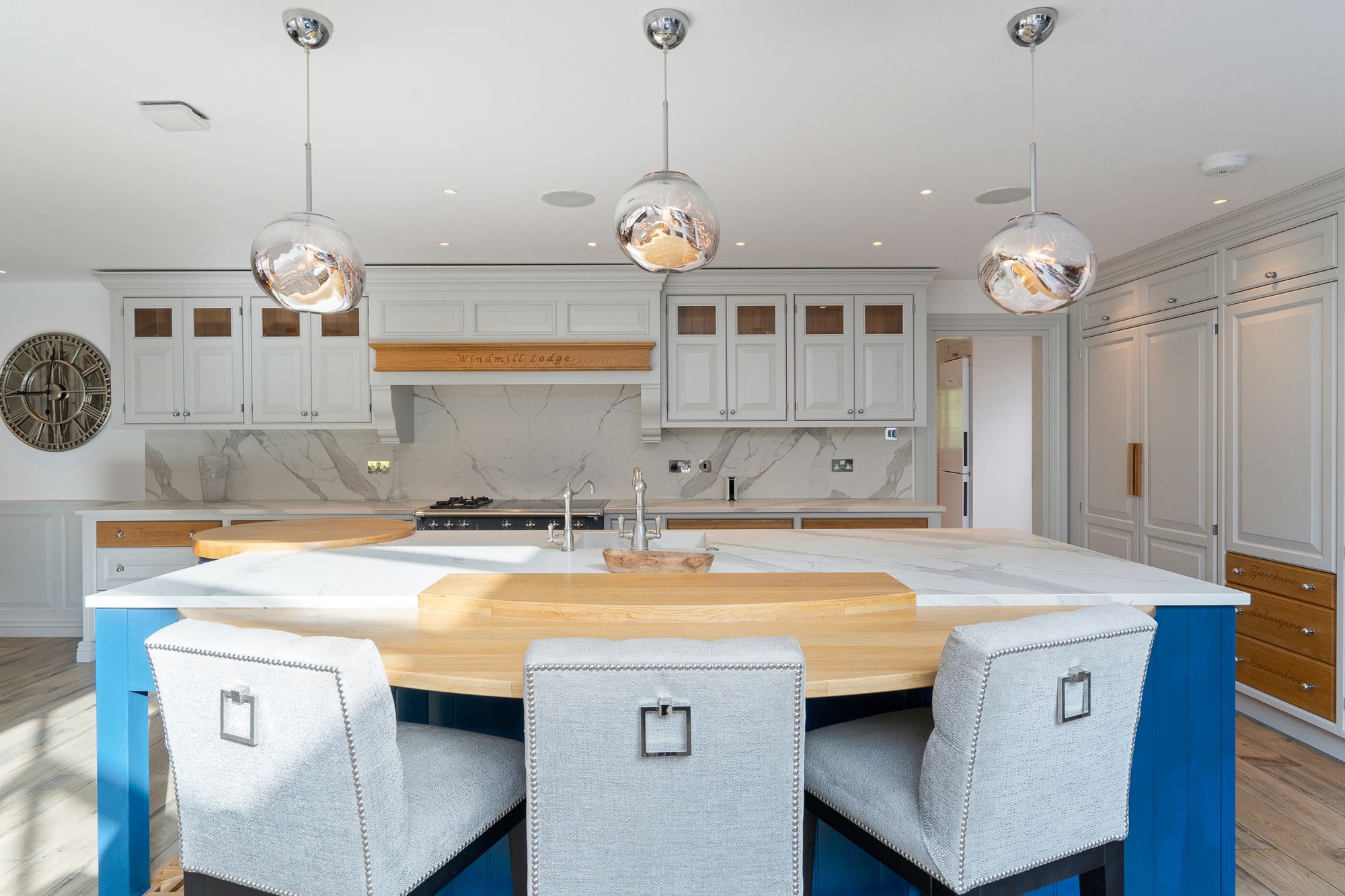 6 bed detached house for sale in Windmill Lane, Barnet, EN5 8