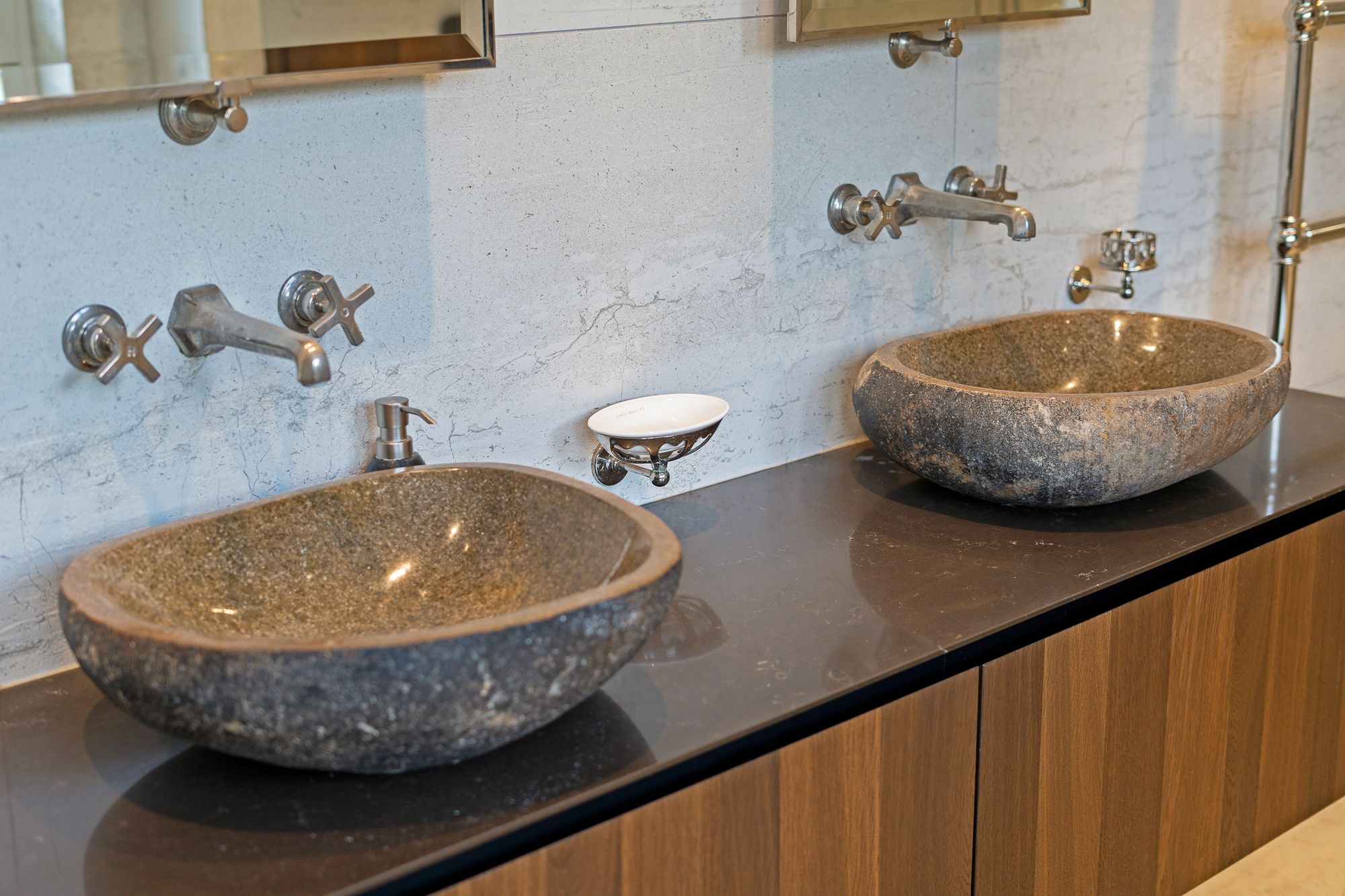 6 bed detached house for sale in Windmill Lane, Barnet, EN5 46