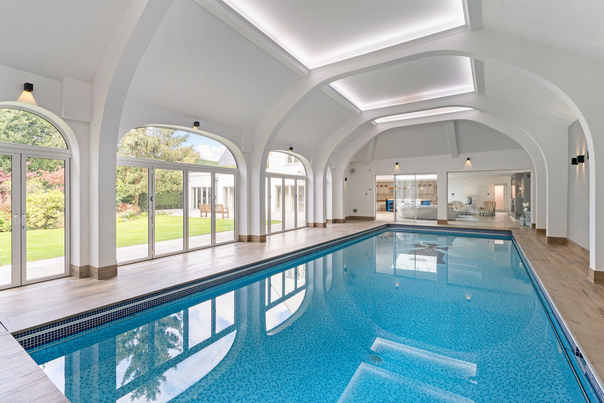 6 bed detached house for sale in Windmill Lane, Barnet, EN5 3