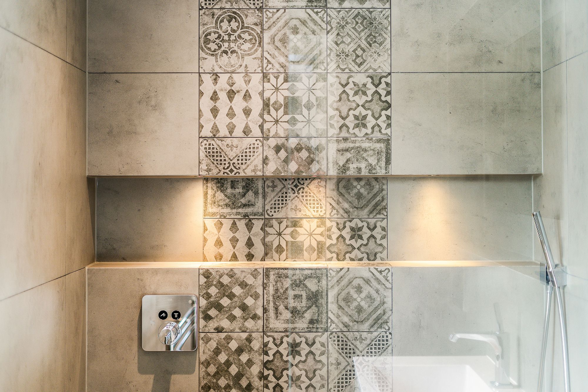 6 bed detached house for sale in Windmill Lane, Barnet, EN5 35