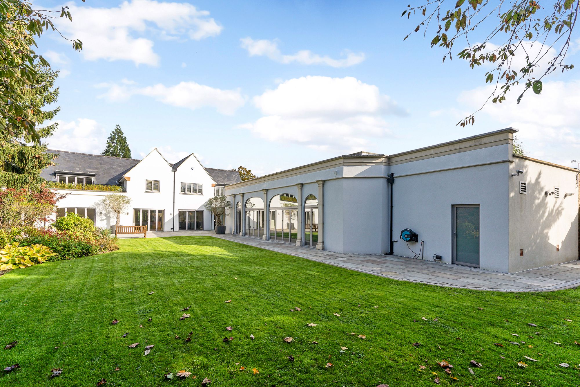 6 bed detached house for sale in Windmill Lane, Barnet, EN5 64