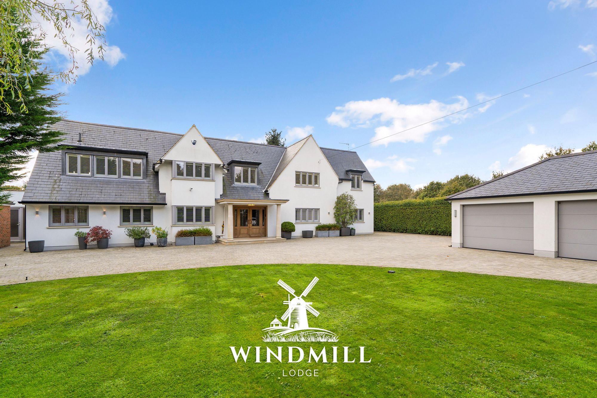 6 bed detached house for sale in Windmill Lane, Barnet, EN5