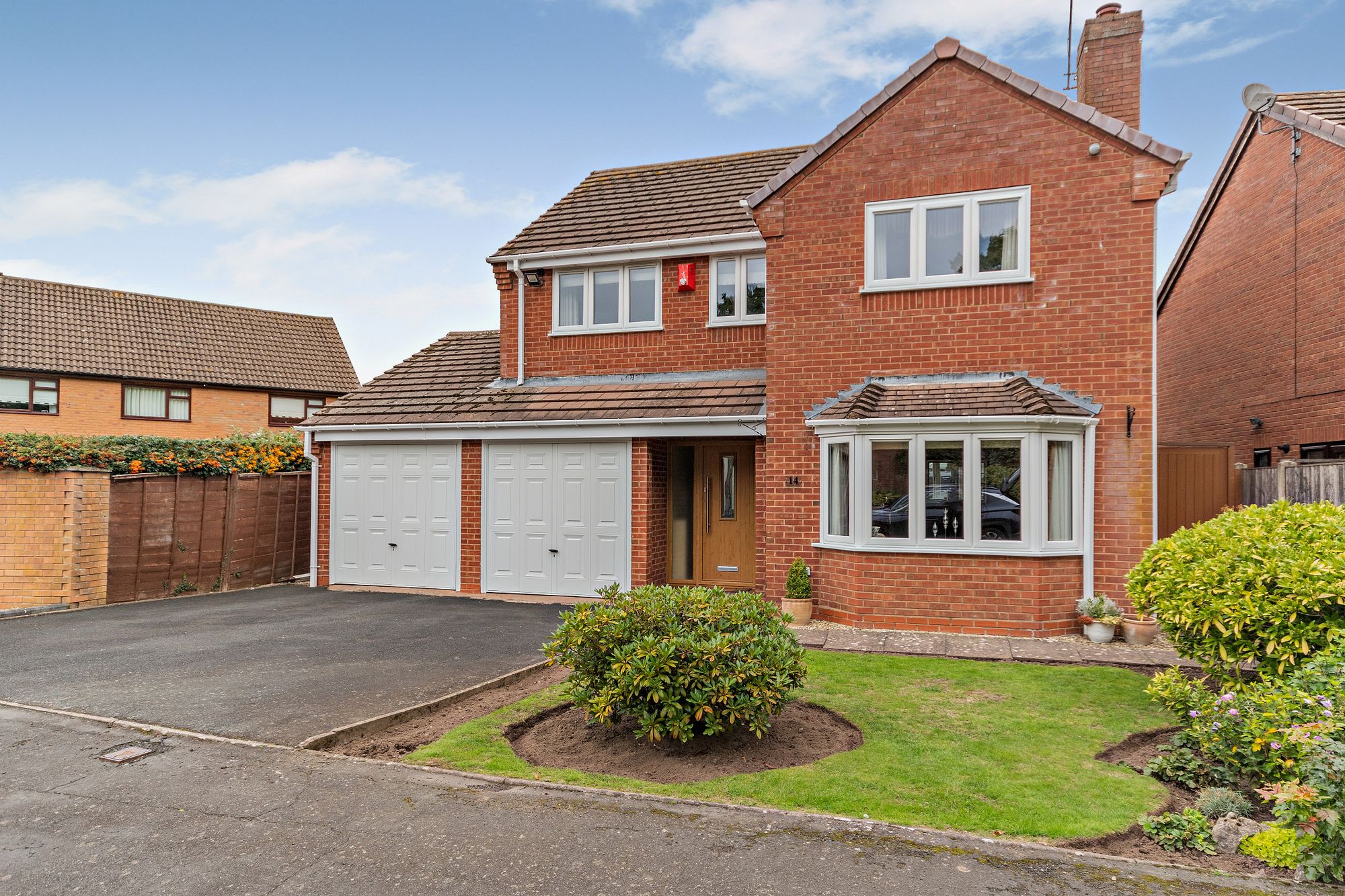 4 bed detached house for sale in Pear Tree Drive, Stourbridge, DY8  - Property Image 1