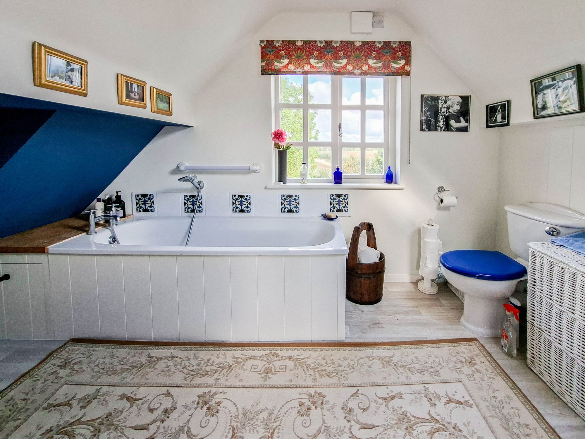 4 bed semi-detached cottage for sale in Coln St. Aldwyns, Cirencester, GL7  - Property Image 18