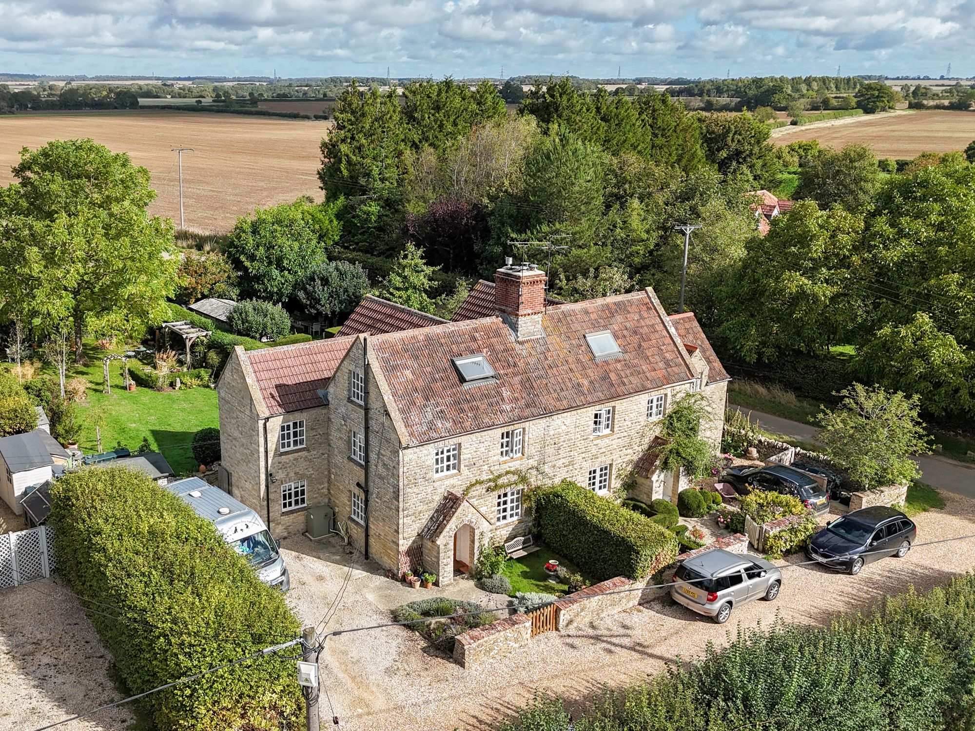 4 bed semi-detached cottage for sale in Coln St. Aldwyns, Cirencester, GL7  - Property Image 23