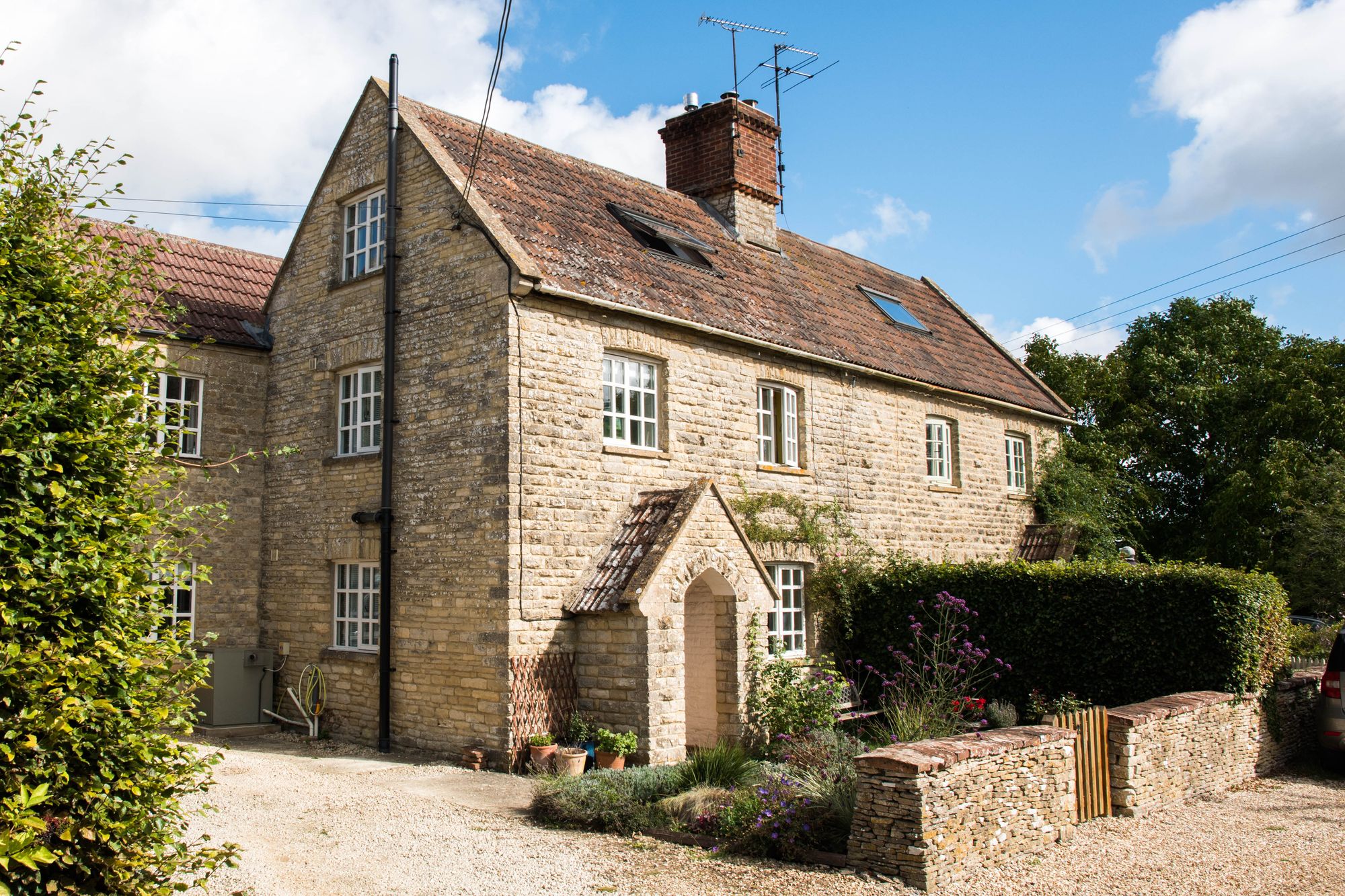 4 bed semi-detached cottage for sale in Coln St. Aldwyns, Cirencester, GL7  - Property Image 1
