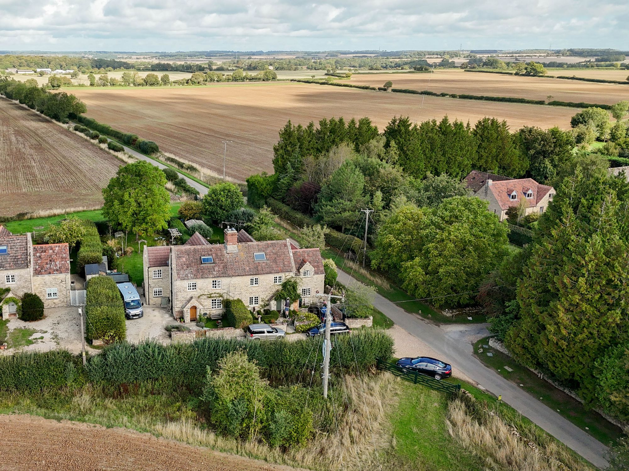 4 bed semi-detached cottage for sale in Coln St. Aldwyns, Cirencester, GL7  - Property Image 36
