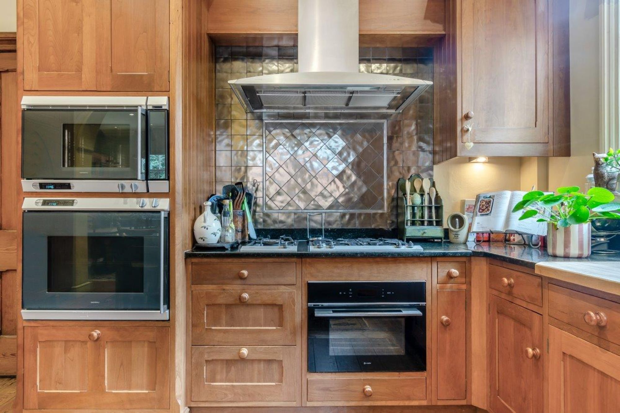 8 bed detached house for sale in Carpenter Road, Birmingham, B15 13