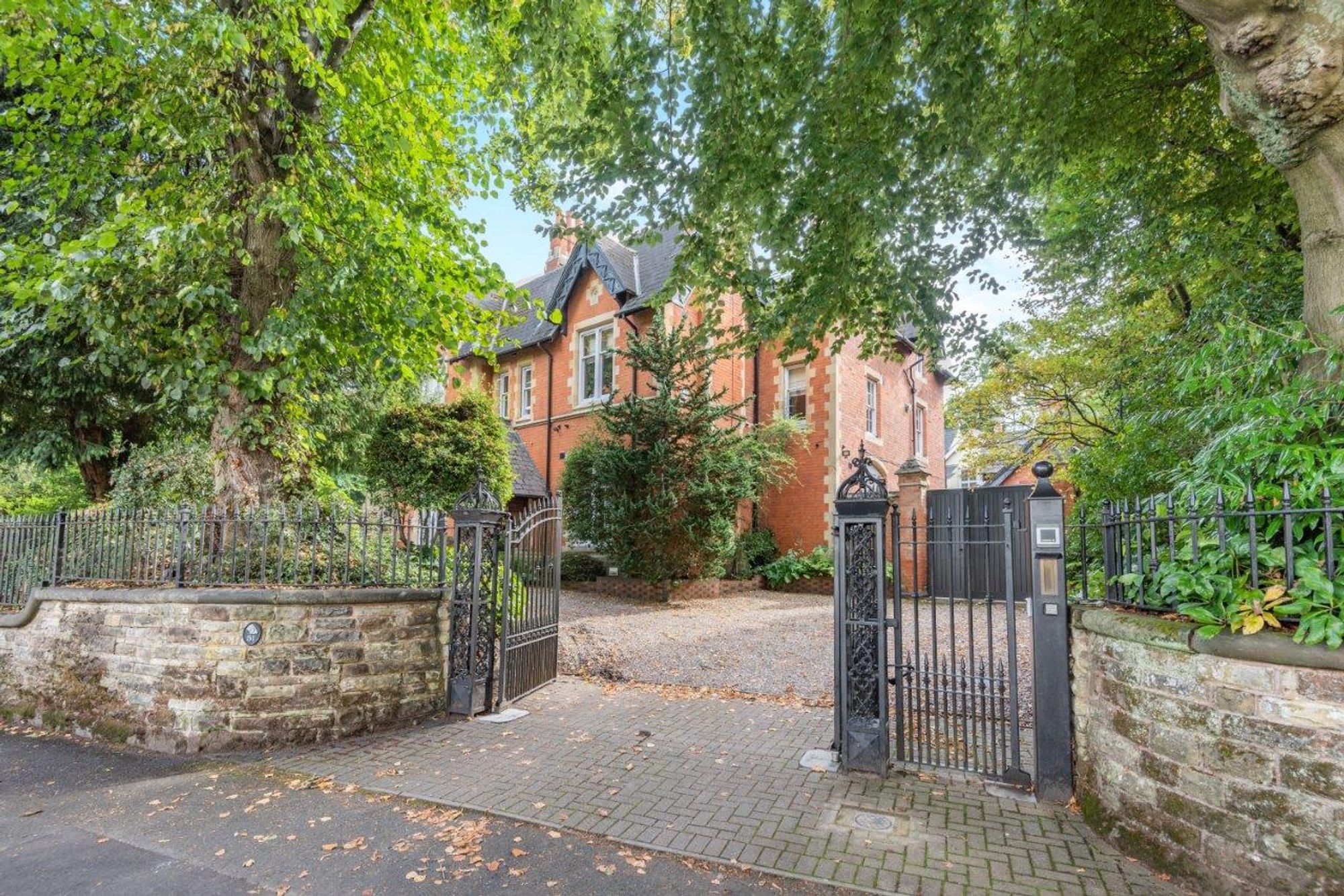 8 bed detached house for sale in Carpenter Road, Birmingham  - Property Image 3