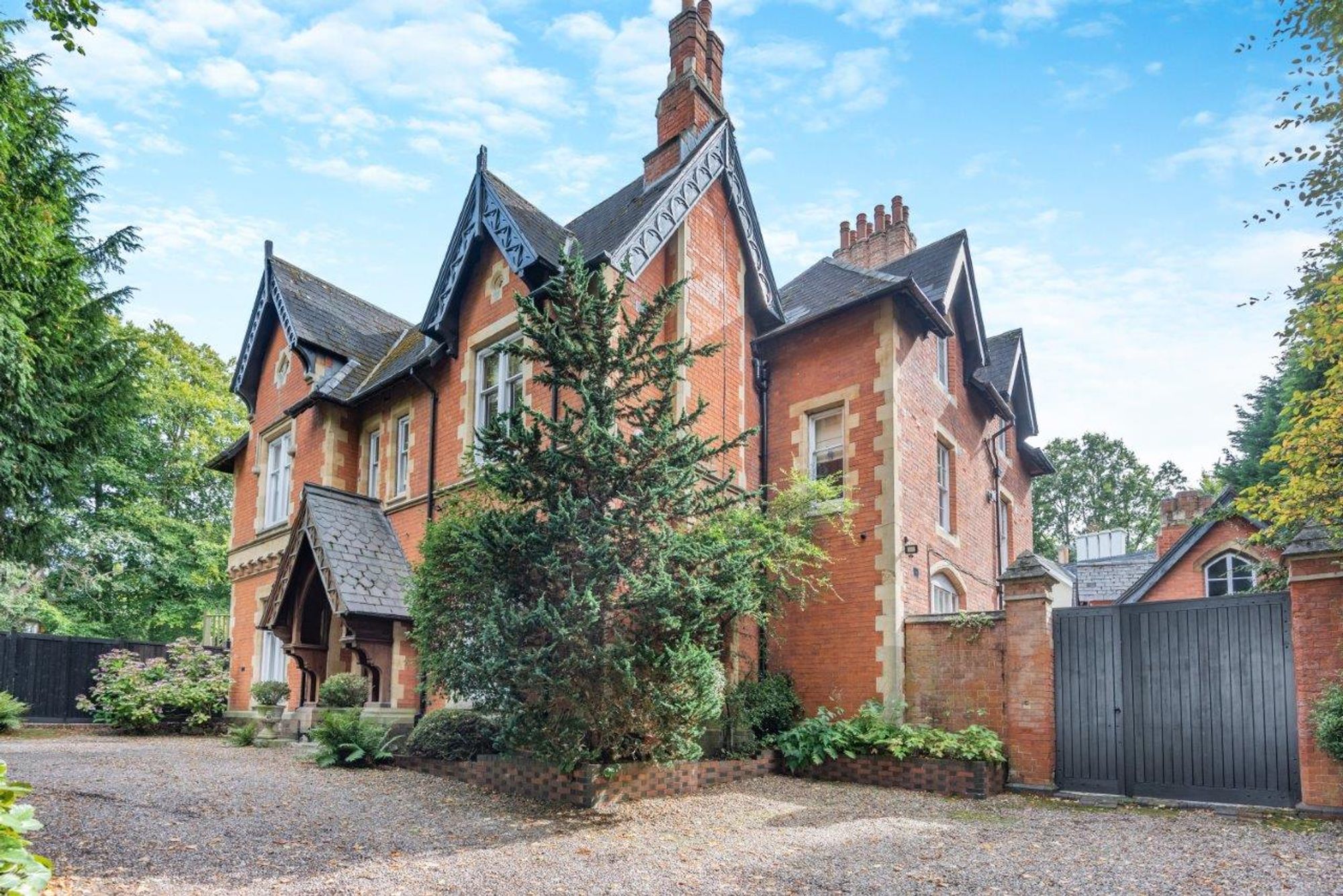 8 bed detached house for sale in Carpenter Road, Birmingham  - Property Image 5