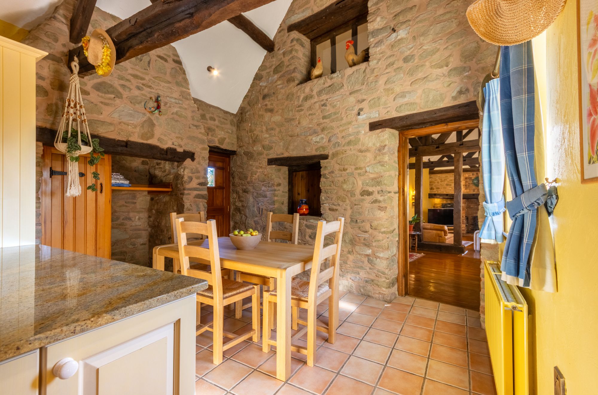 4 bed detached house for sale in Rock, Kidderminster, DY14  - Property Image 7