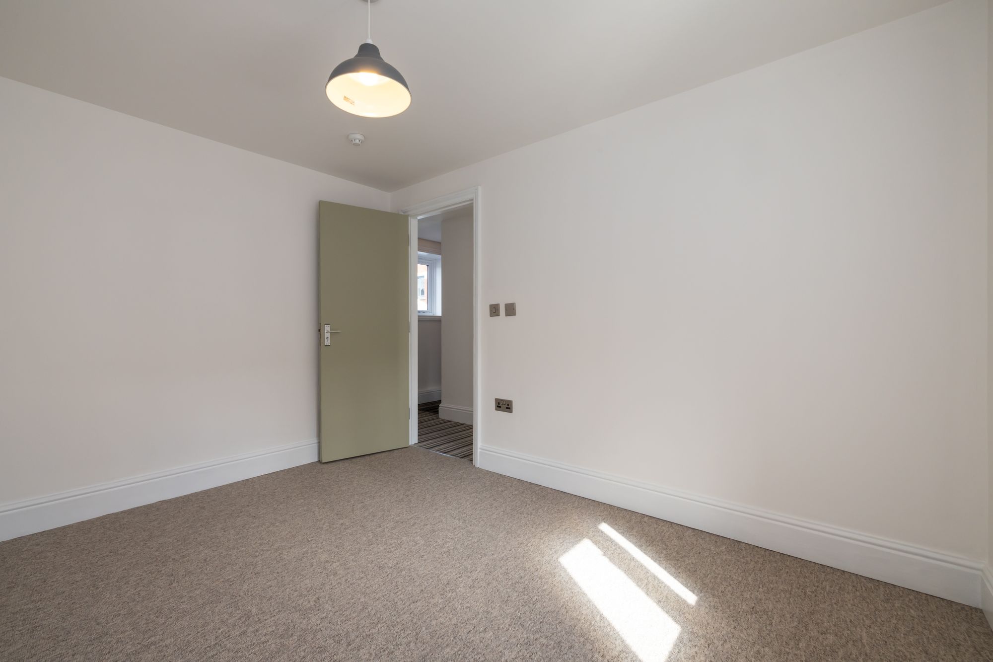 4 bed for sale in The Butts, Worcester  - Property Image 8