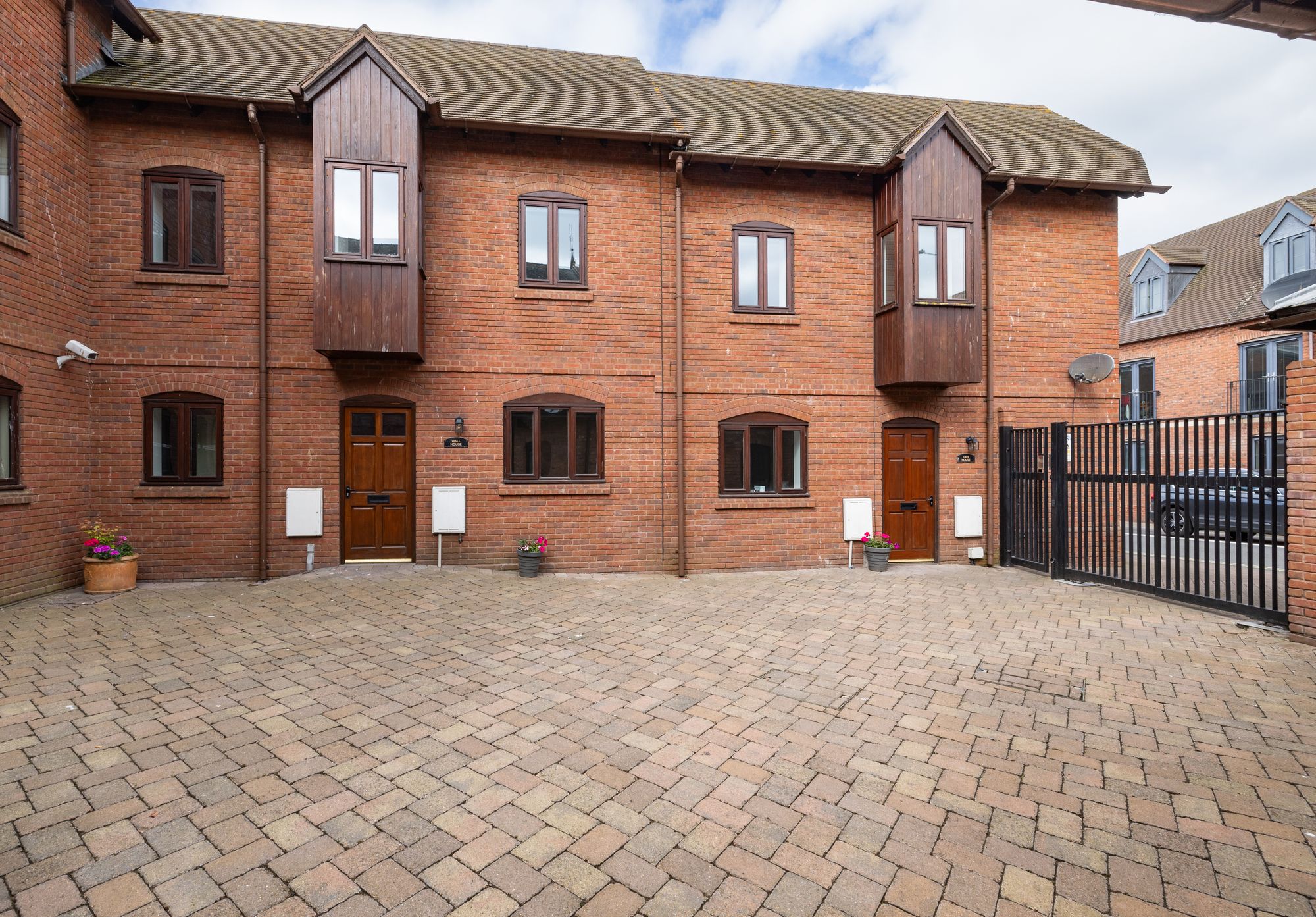 4 bed for sale in The Butts, Worcester  - Property Image 16