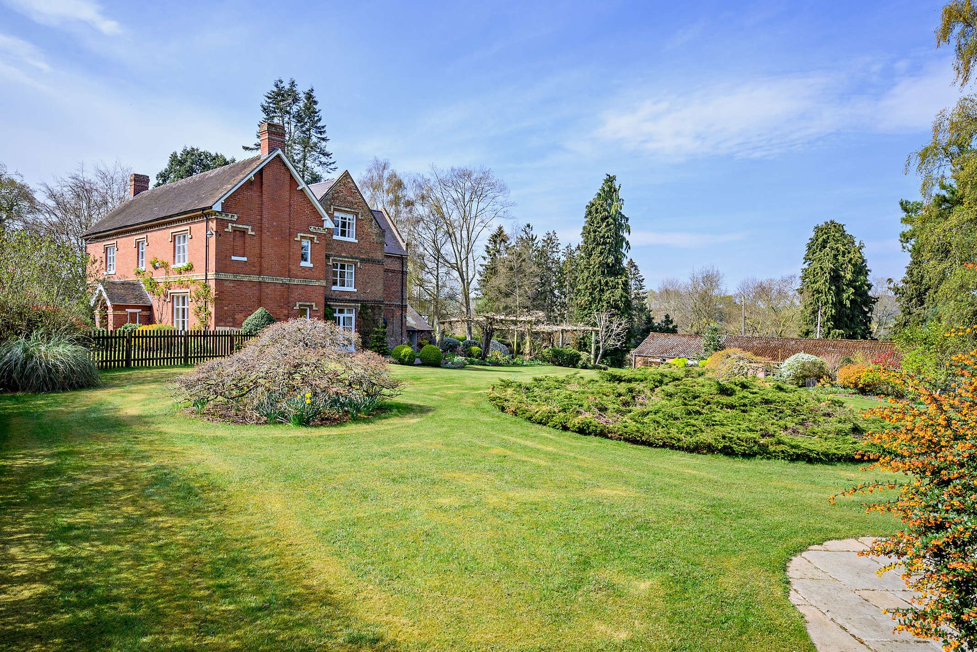 5 bed detached house for sale in Dunley, Stourport-On-Severn, DY13 26