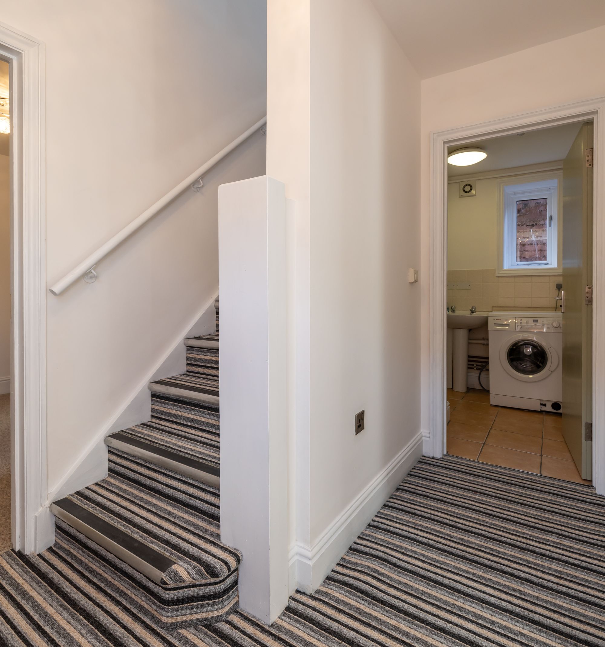 4 bed house for sale in The Butts, Worcester  - Property Image 6