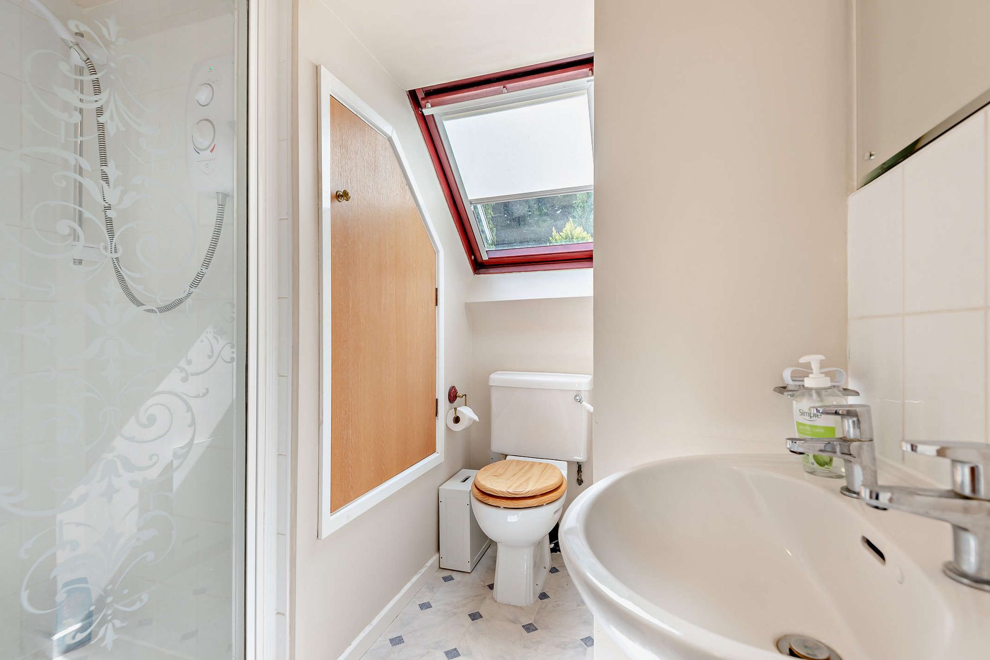 4 bed semi-detached house for sale in Abberley, Worcester, WR6 11