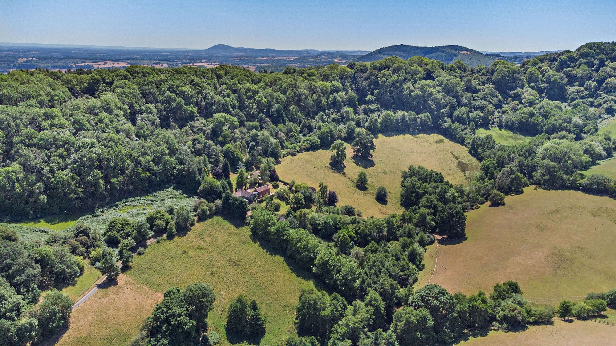 4 bed semi-detached house for sale in Abberley, Worcester, WR6  - Property Image 4