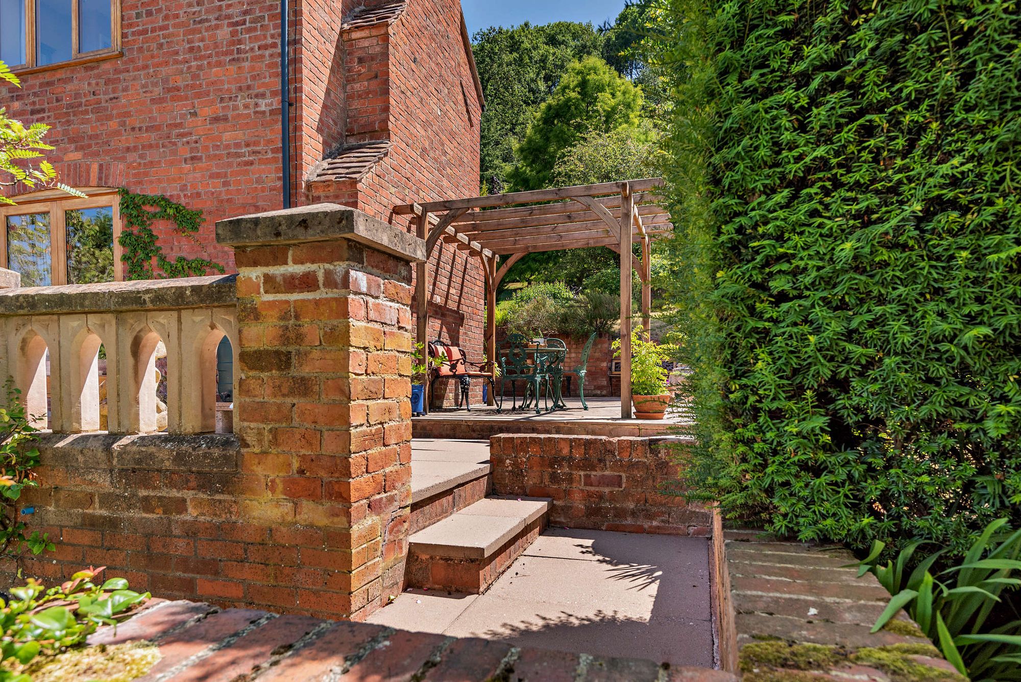 4 bed semi-detached house for sale in Abberley, Worcester, WR6 25