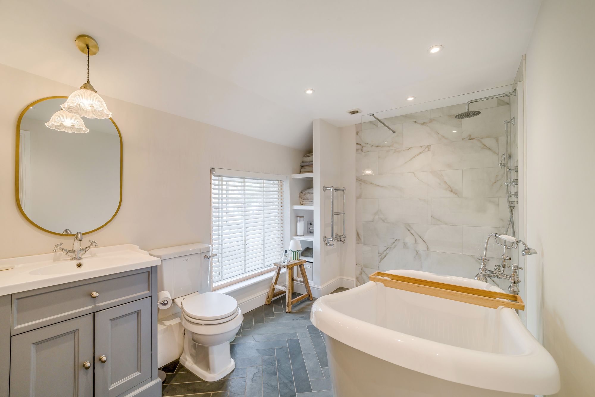 4 bed mid-terraced house for sale in Ballantrae, Back Lane, Fairford, GL7 18