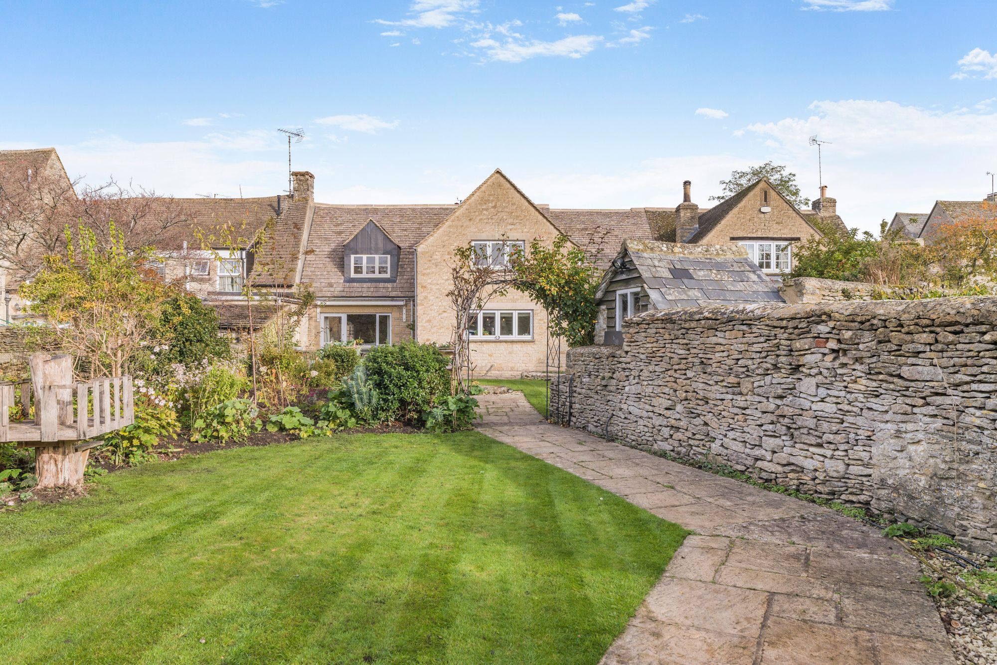 4 bed mid-terraced house for sale in Ballantrae, Back Lane, Fairford, GL7 26