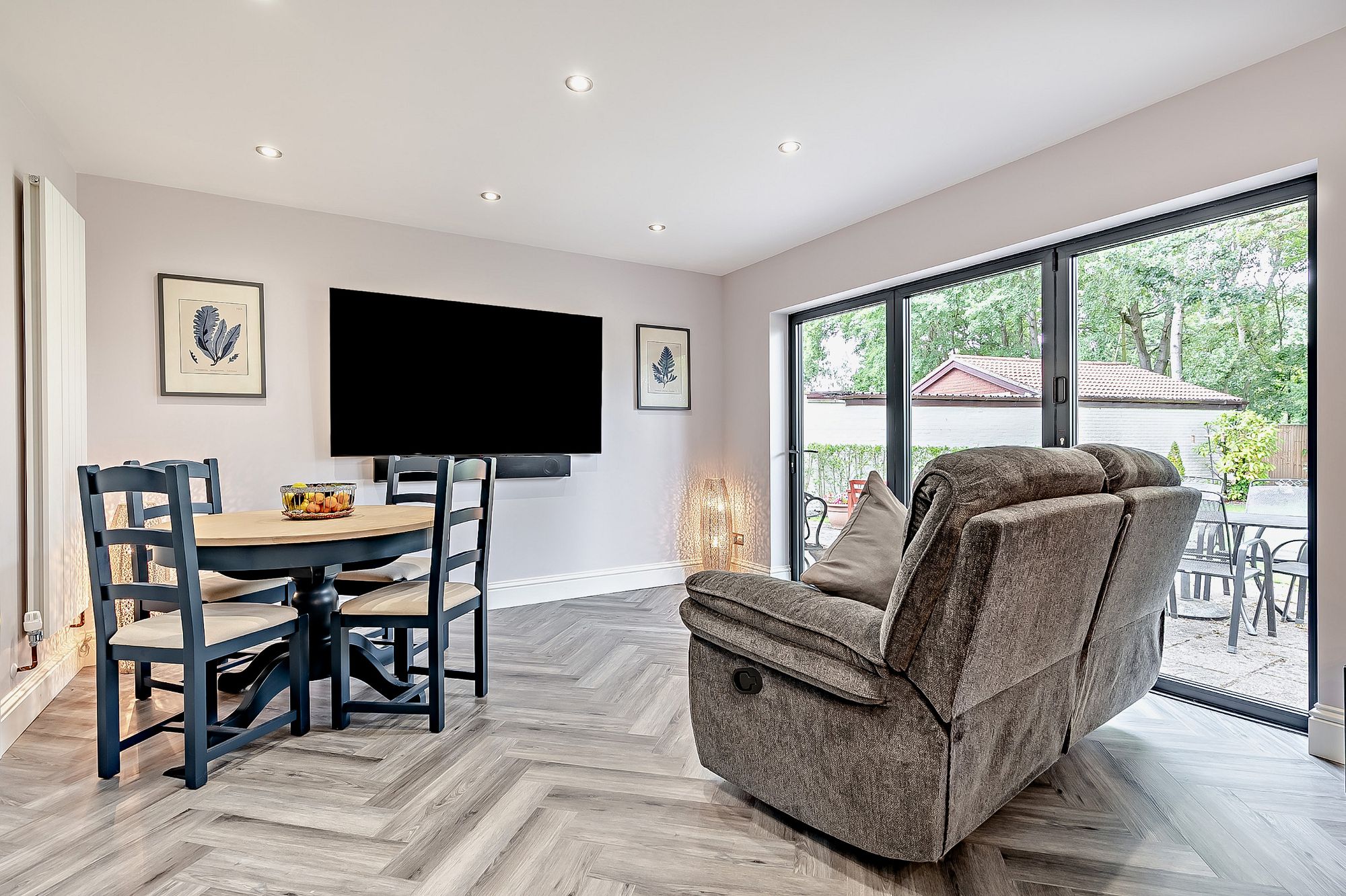 4 bed detached house for sale in Birchy Close, Shirley, B90 7