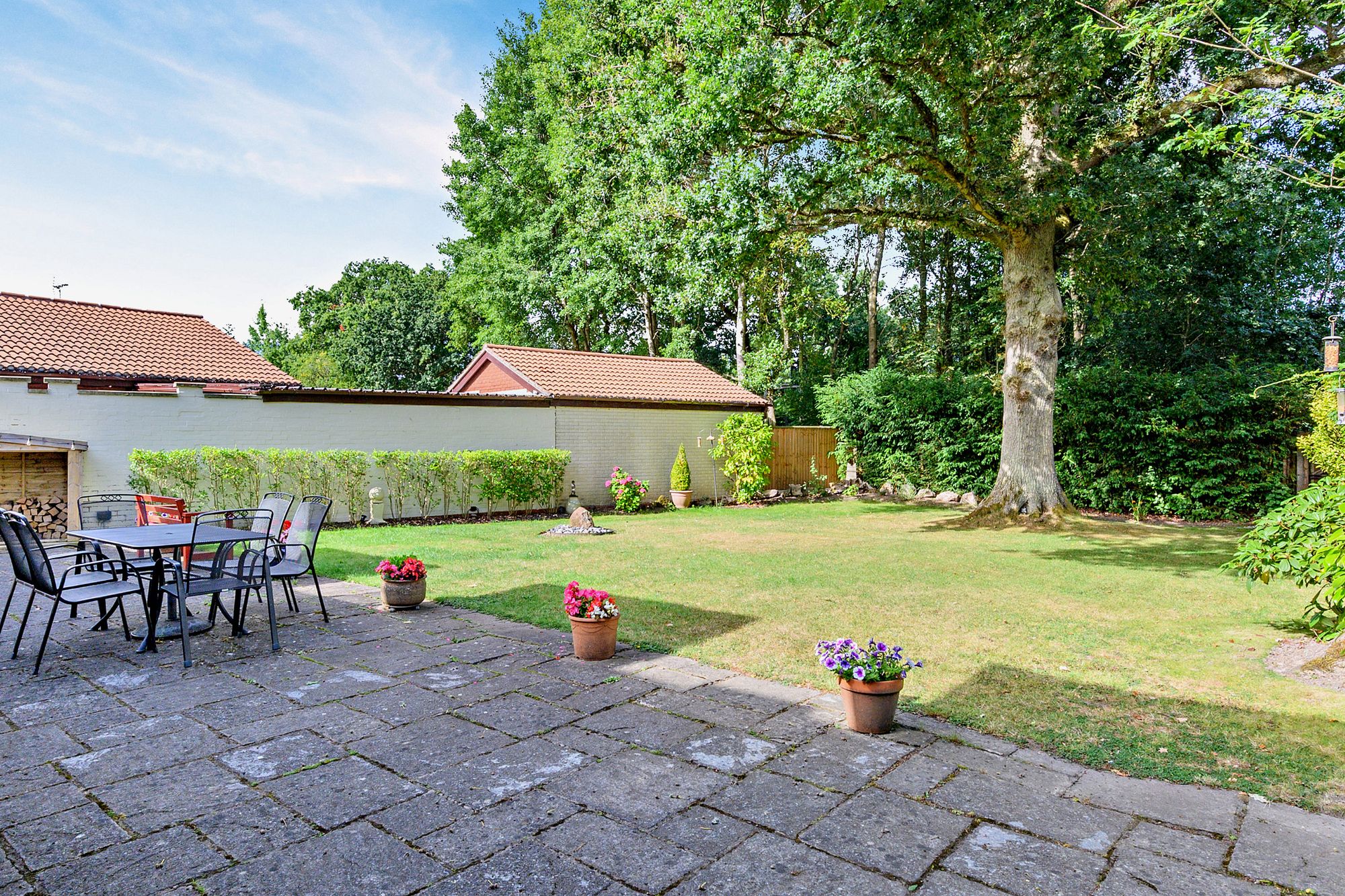 4 bed detached house for sale in Birchy Close, Shirley, B90 24