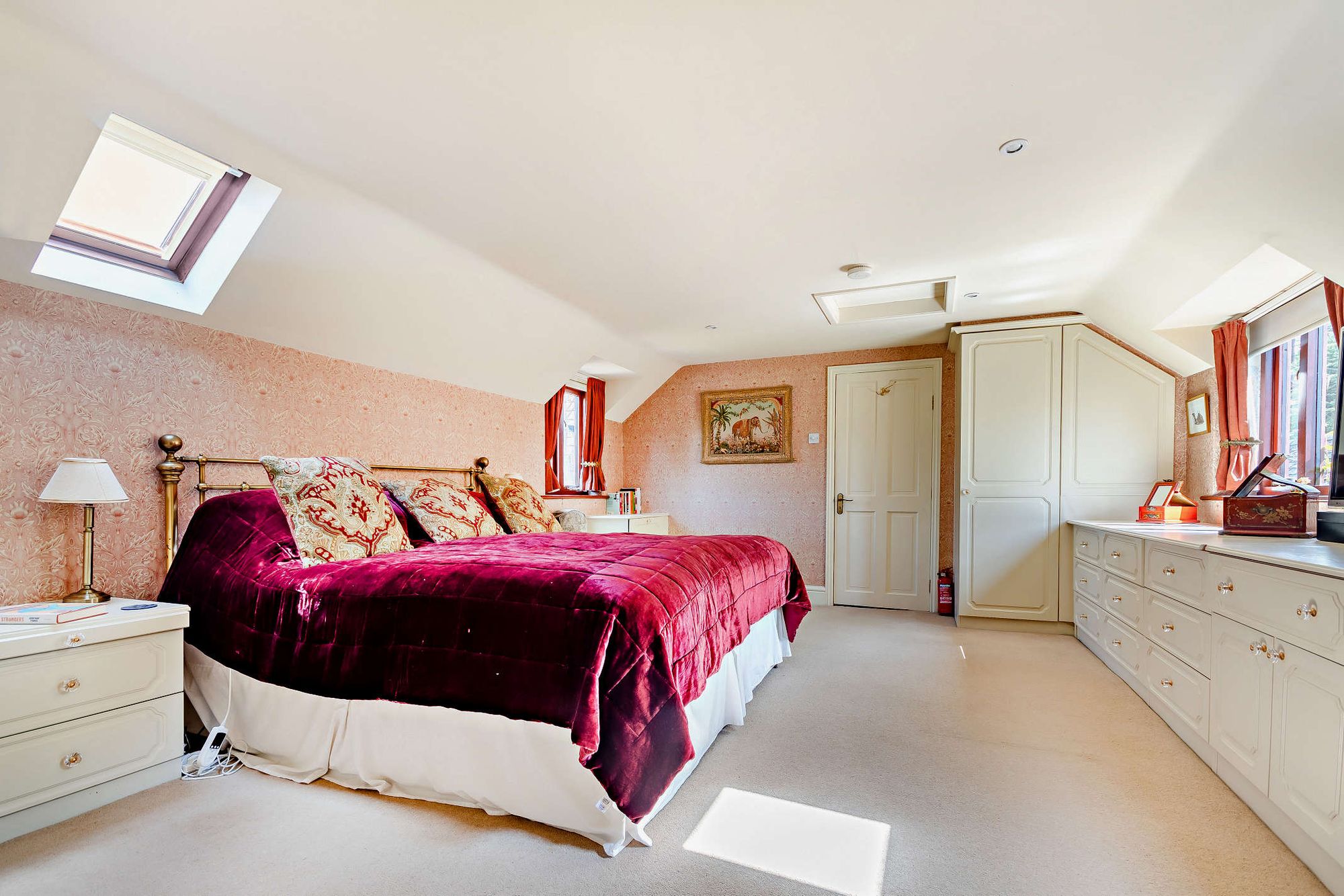 4 bed detached house for sale in Martley, Worcester, WR6  - Property Image 10