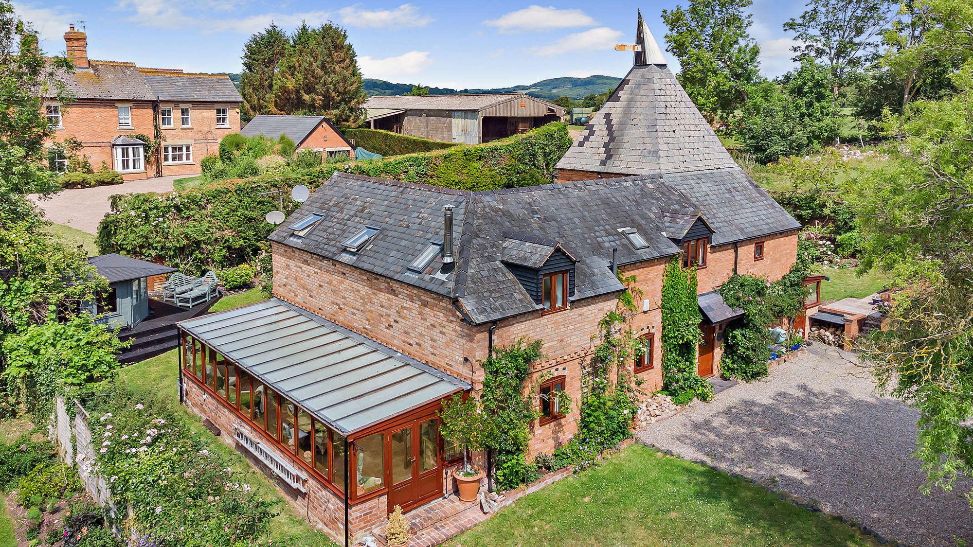 4 bed detached house for sale in Martley, Worcester, WR6  - Property Image 3