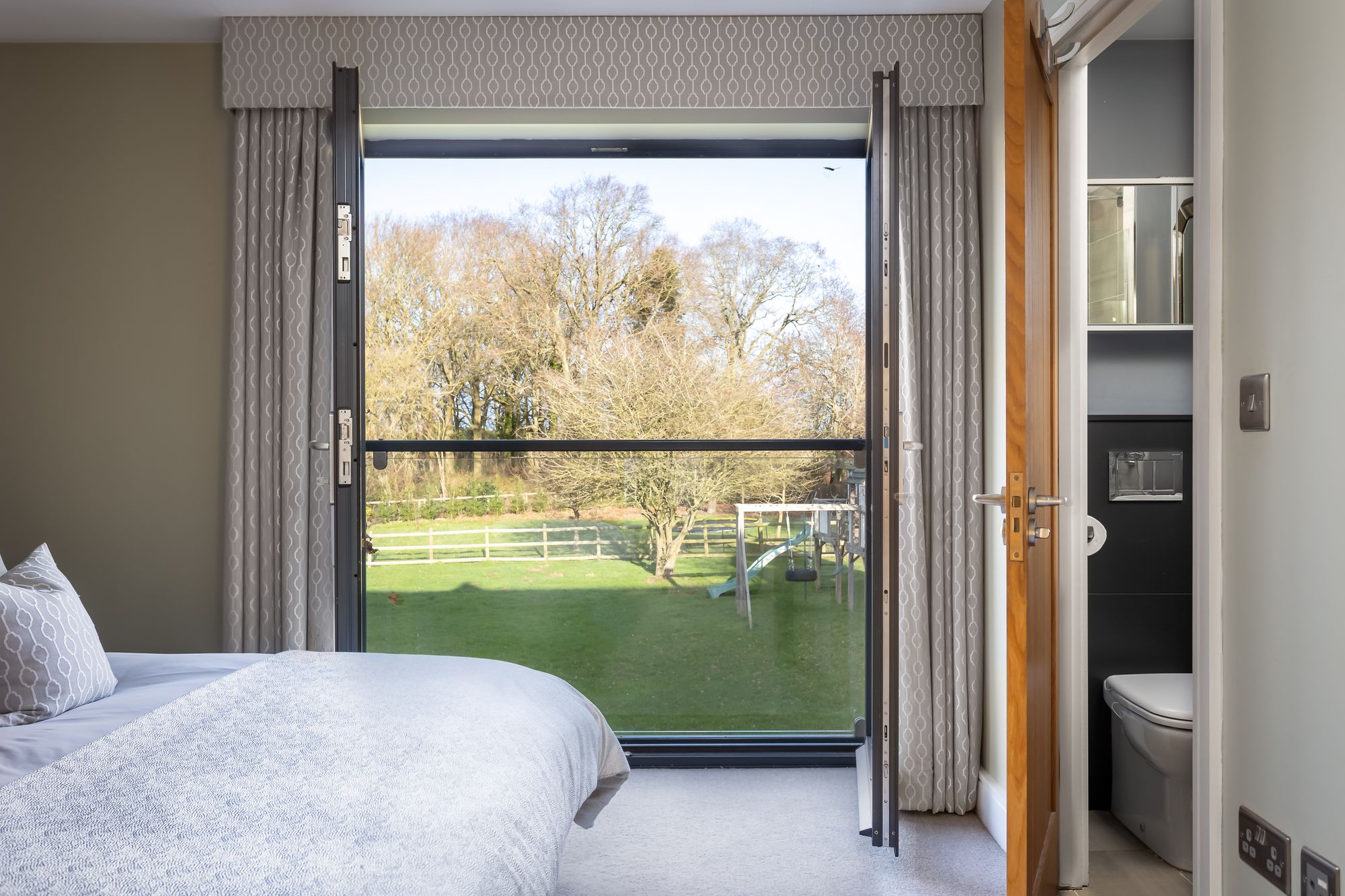 5 bed detached house for sale in Symphony Grove, Lower Broadheath, WR2  - Property Image 10