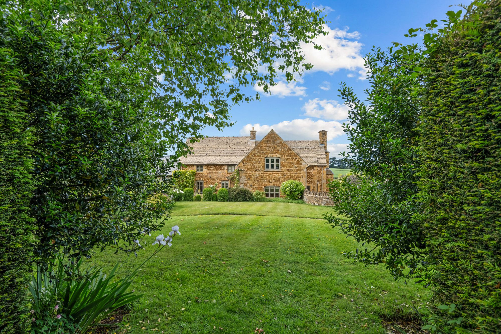 5 bed detached house for sale in Barton-On-The-Heath, Moreton-In-Marsh  - Property Image 27