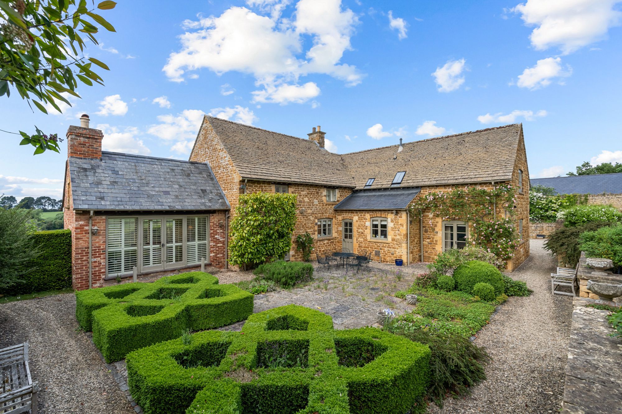 5 bed detached house for sale in Barton-On-The-Heath, Moreton-In-Marsh  - Property Image 29