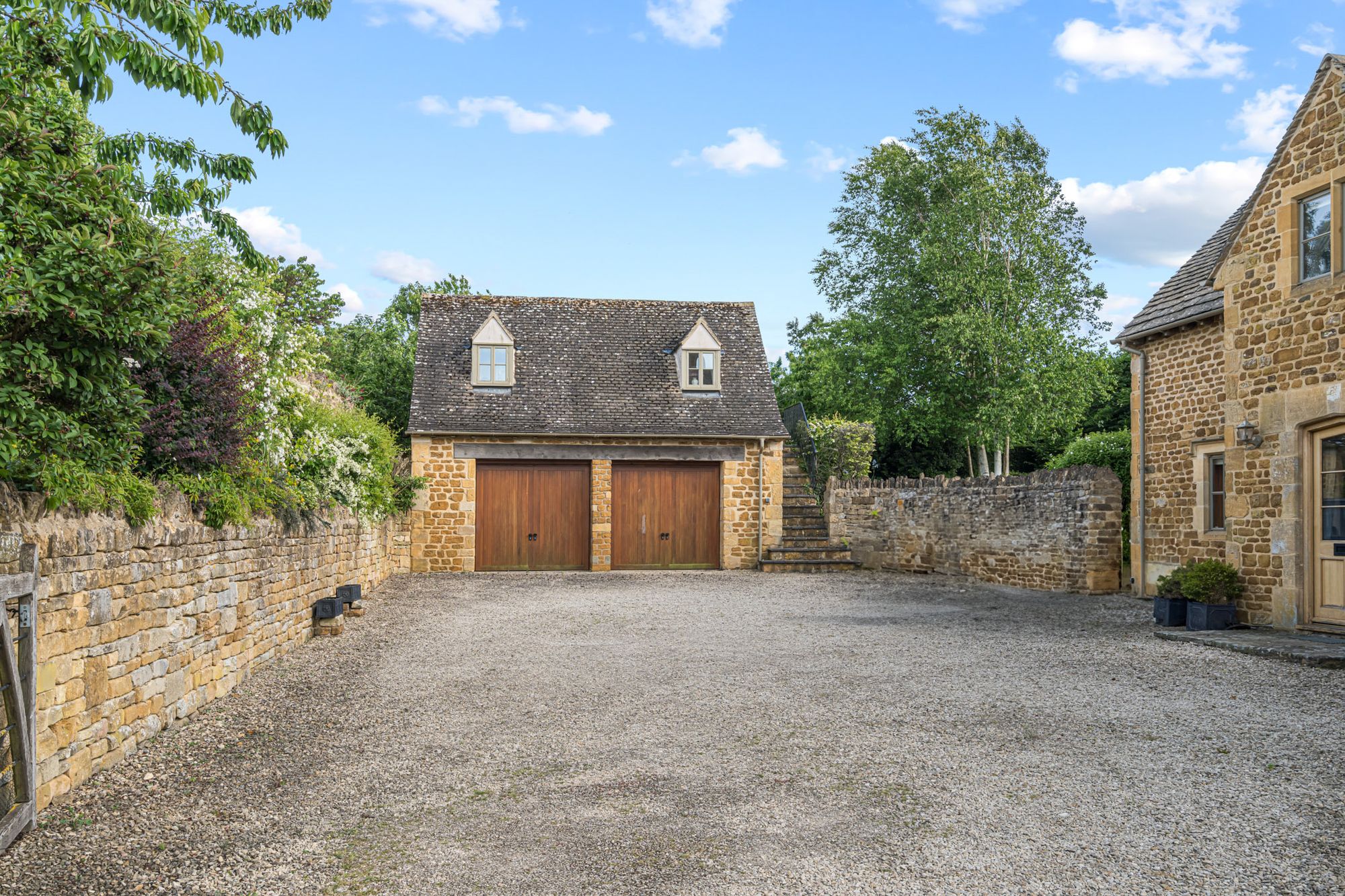 5 bed detached house for sale in Barton-On-The-Heath, Moreton-In-Marsh  - Property Image 34