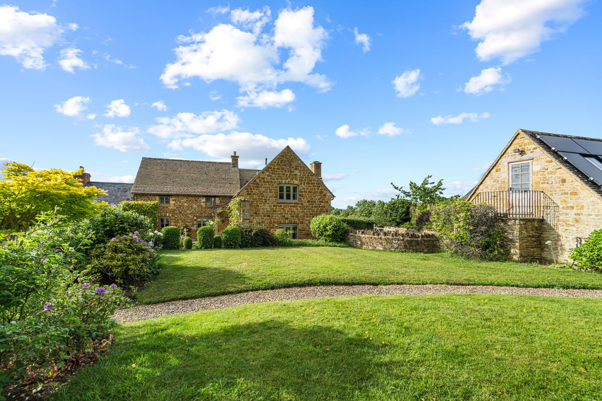 5 bed detached house for sale in Barton-On-The-Heath, Moreton-In-Marsh  - Property Image 35