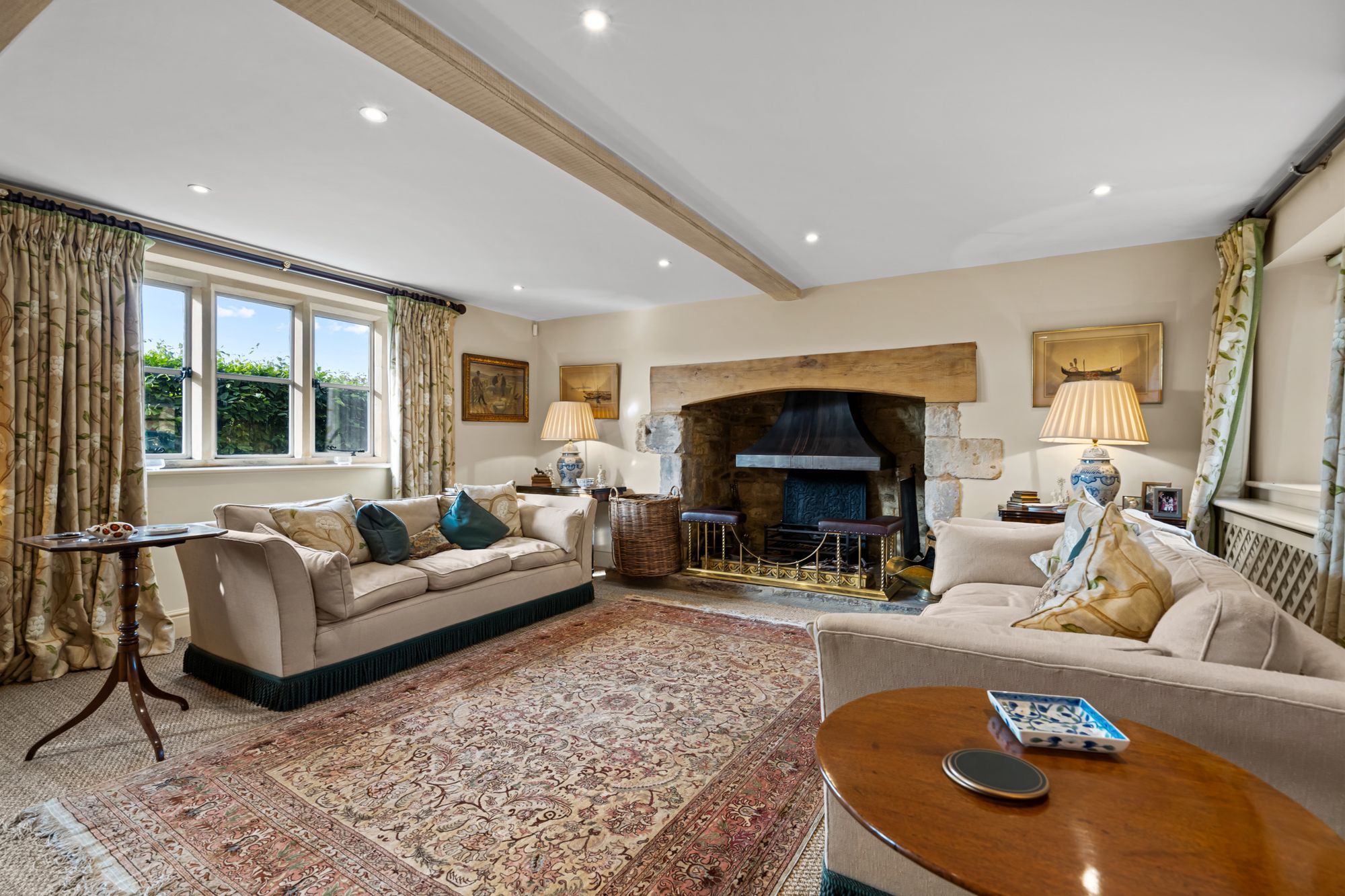5 bed detached house for sale in Barton-On-The-Heath, Moreton-In-Marsh  - Property Image 9