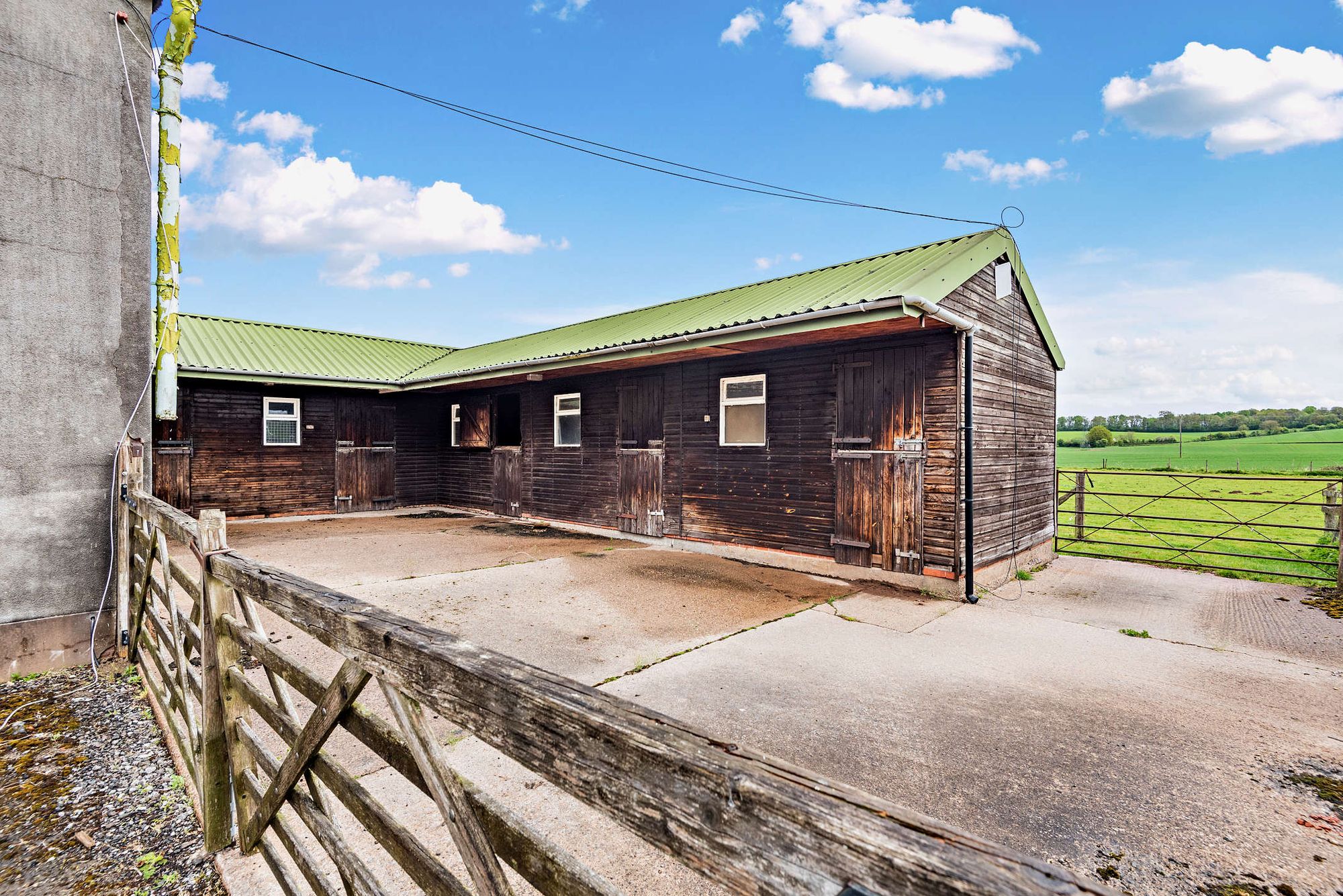 4 bed barn for sale in LOT 2 Ridgewood Farm, Main Road, Ombersley, Droitwich, WR9 0EX 2