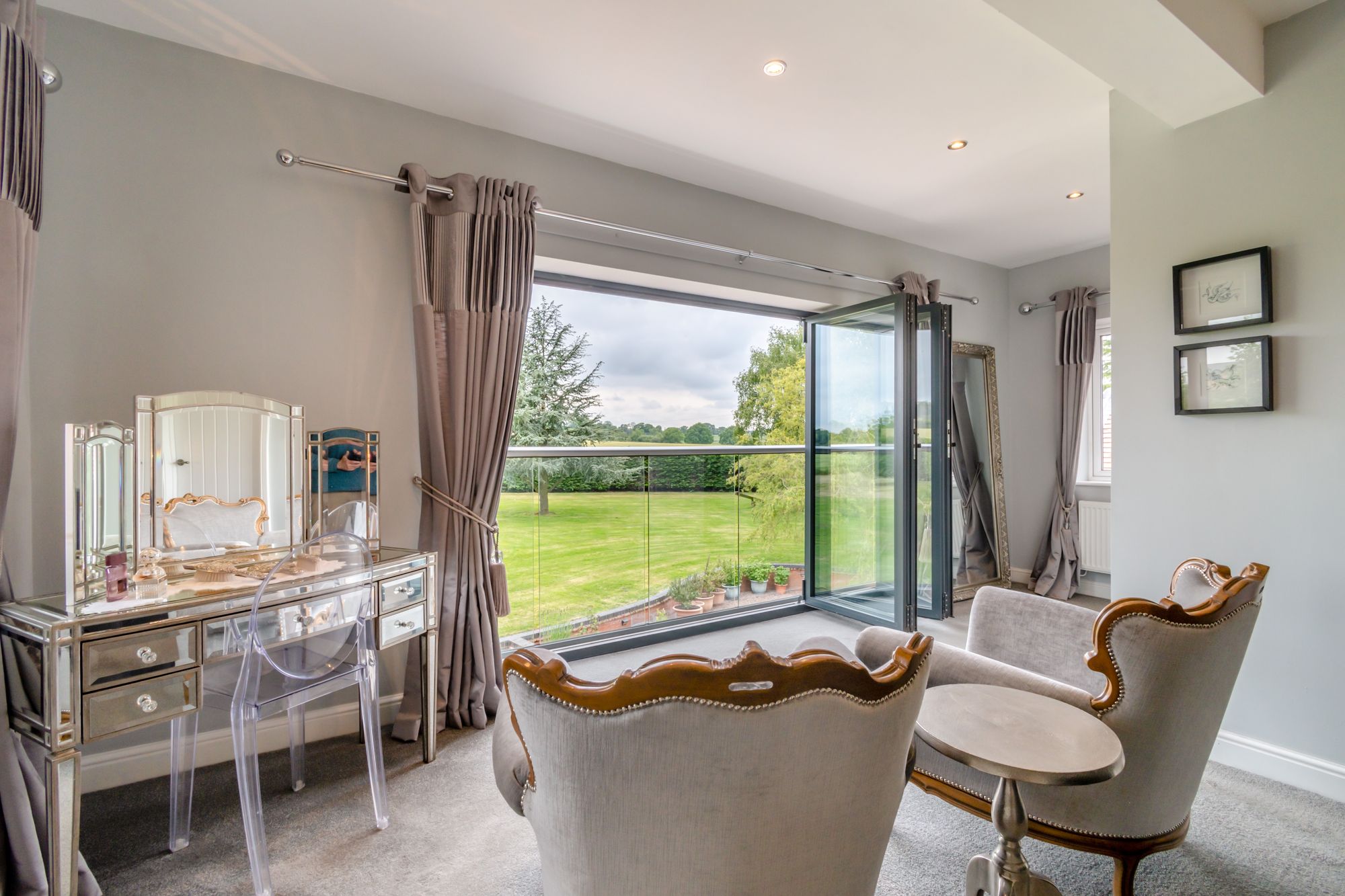 5 bed detached house for sale in Tenbury Road, Clows Top, DY14 13