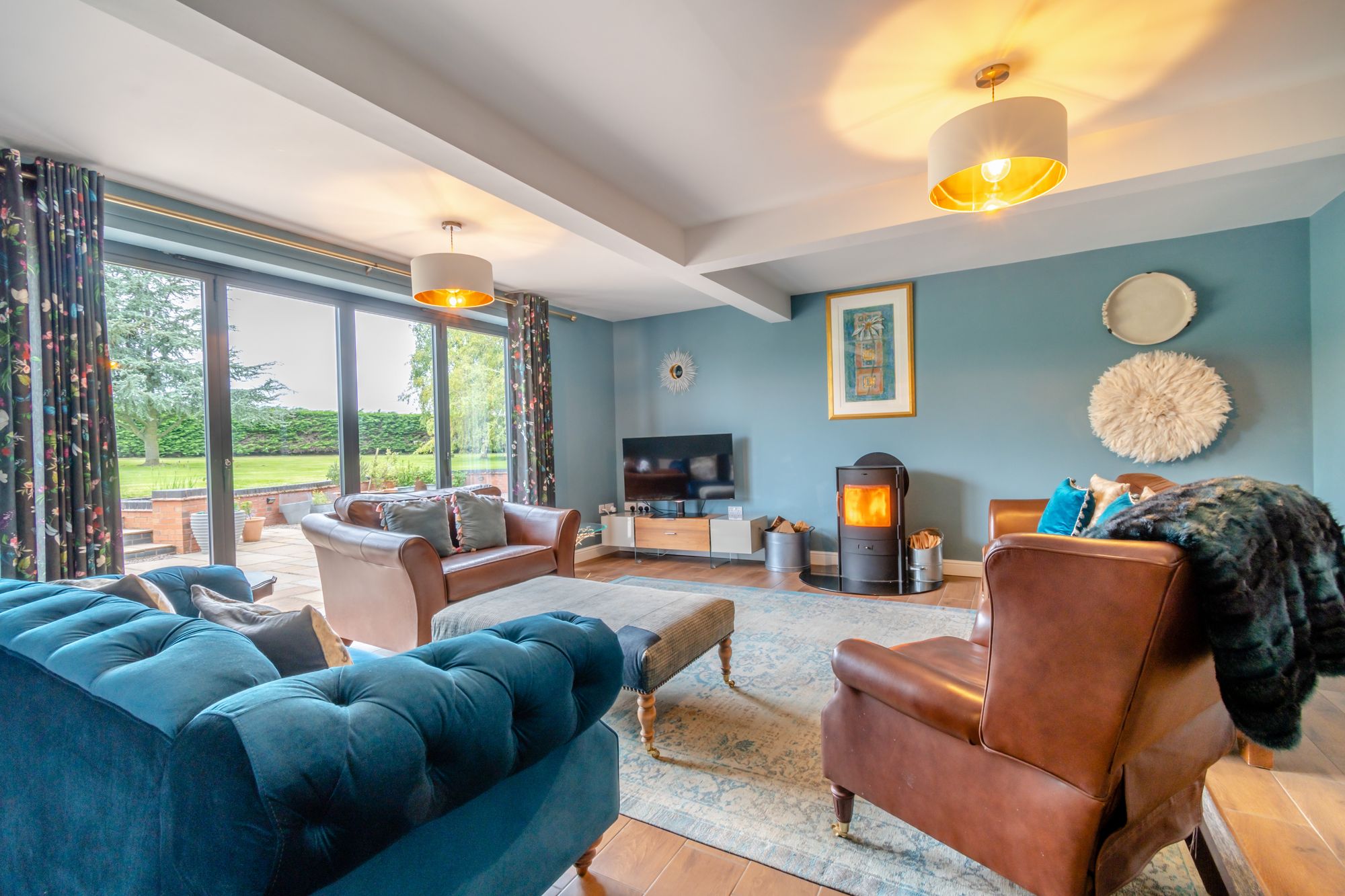 5 bed detached house for sale in Tenbury Road, Clows Top, DY14 3