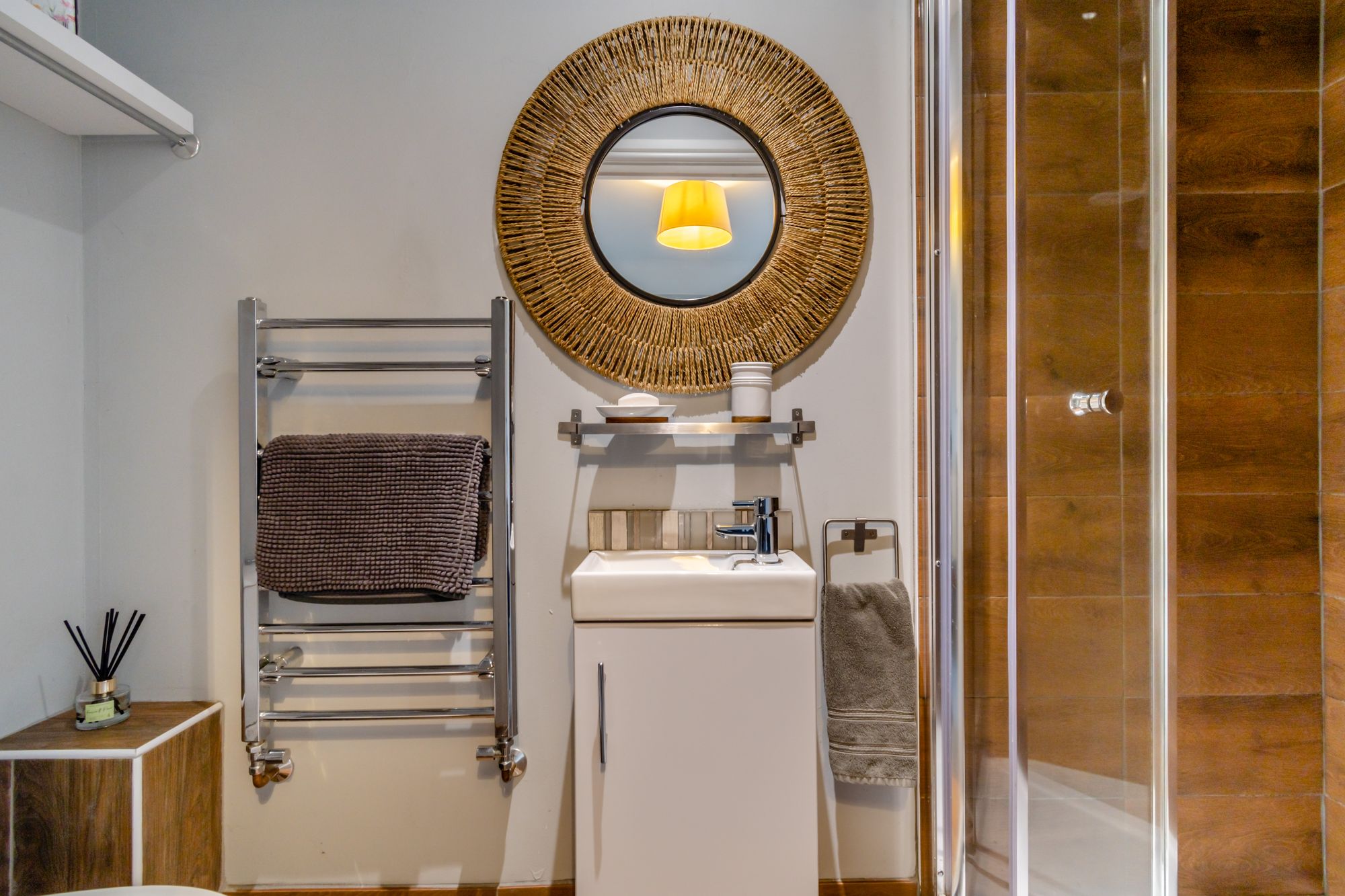 5 bed detached house for sale in Tenbury Road, Clows Top, DY14 23