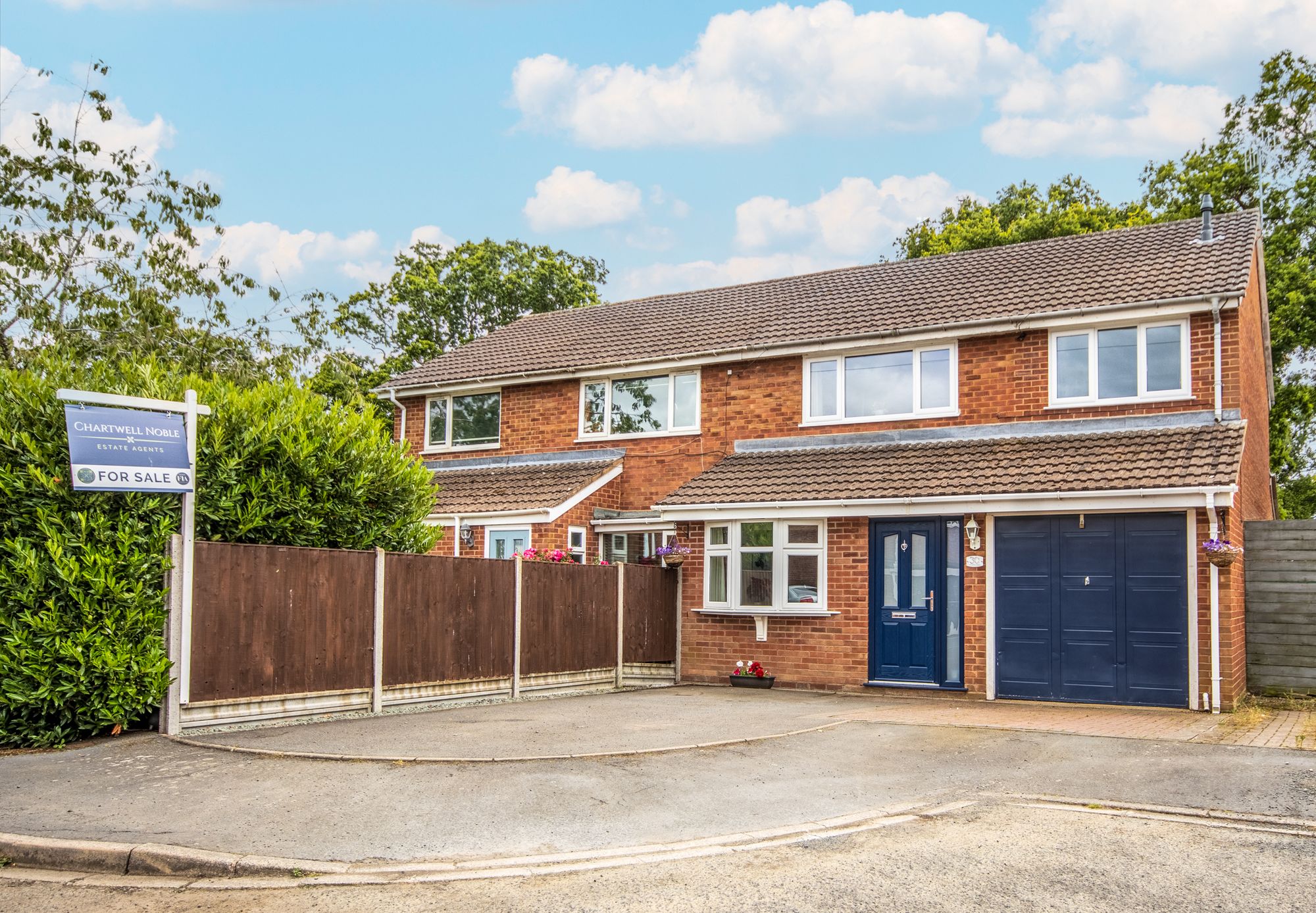 4 bed semi-detached house for sale in Jacomb Close, Worcester, WR2